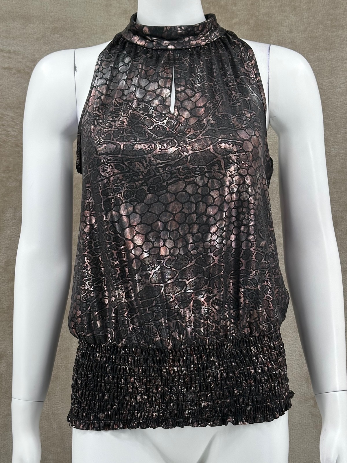 Essentials by Milano Top Womens Medium Bronze Metallic Sleeveless Smocked Shine