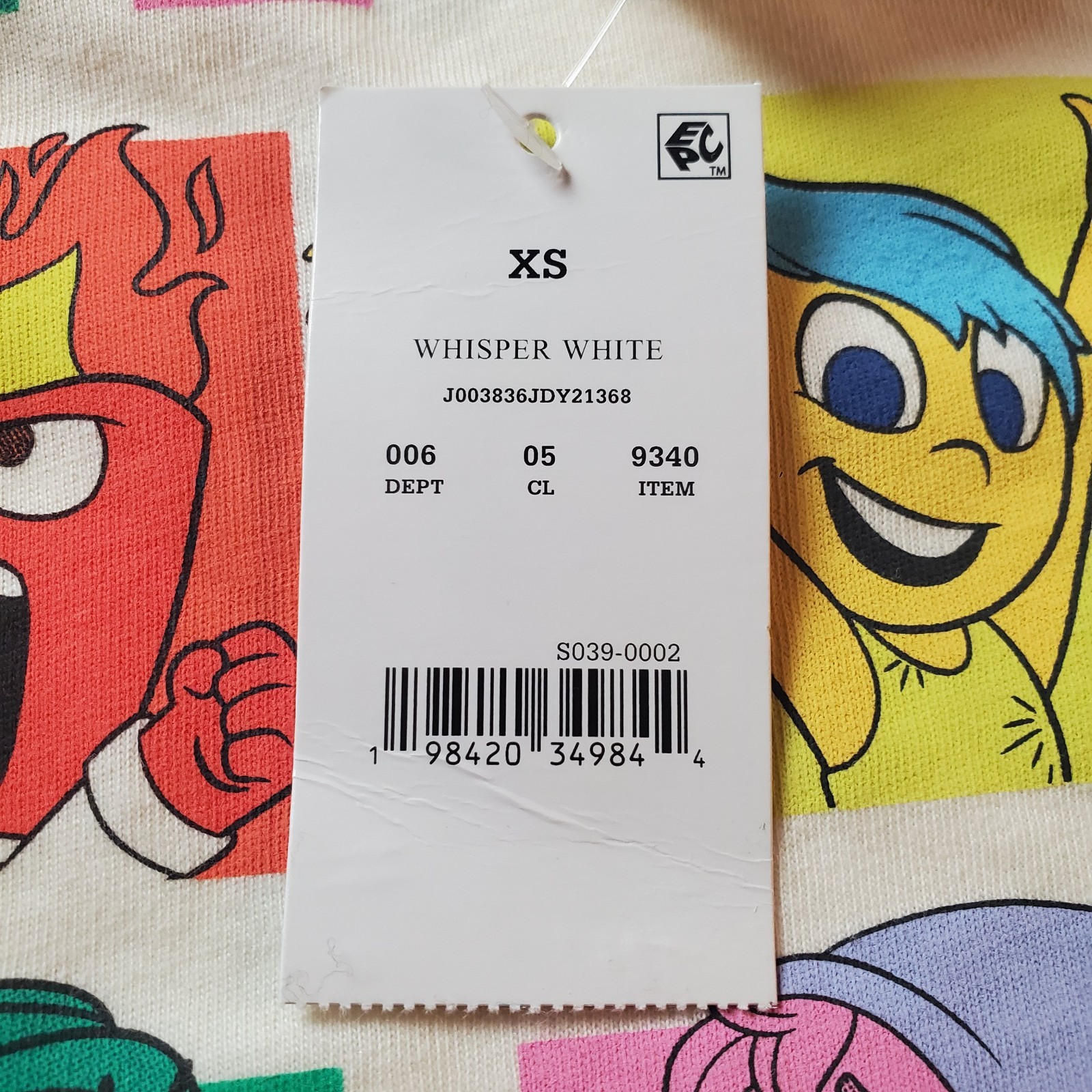 Inside out 2 ”Believe In Yourself” Women’s Shirt Size XS Disney Pixar New NWT