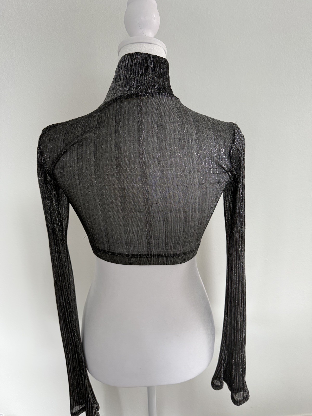 Women’s The Line By K Black Metallic Long Sleeve Festival Rave Crop Top XS-S