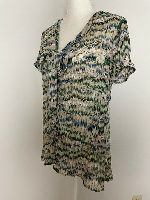 Sunny Taylor Petite Women Button Down Blouse Size PXL Tie V Neck Crinkle Pleated