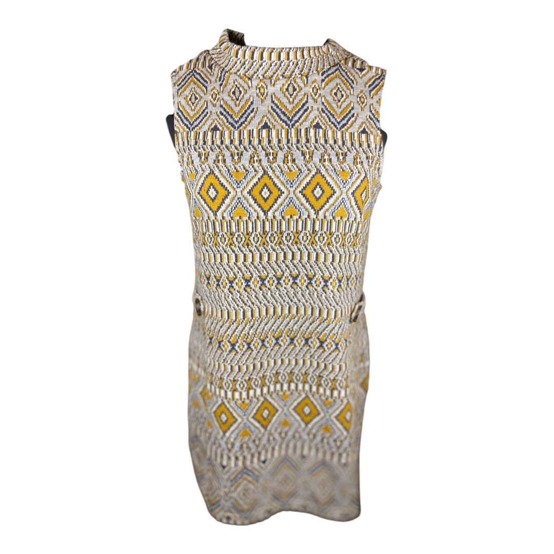 Romeo & Juliet Couture Aztec Print Knit Sleeveless NWT Size Medium Tunic