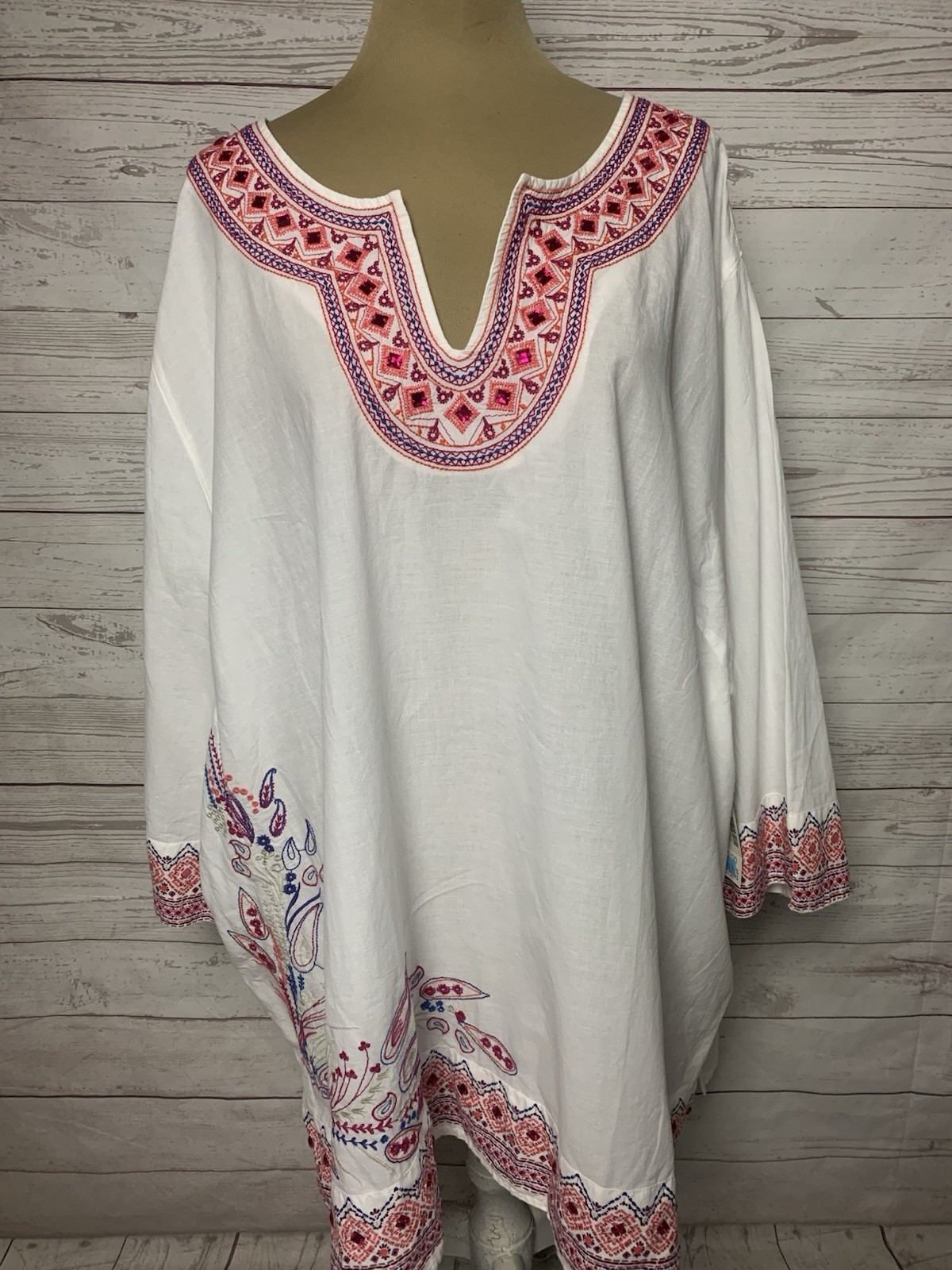 Catherine’s 5X (34/36W) White Beaded Embroidered 3/4 Sleeve Boho Blouse NWT