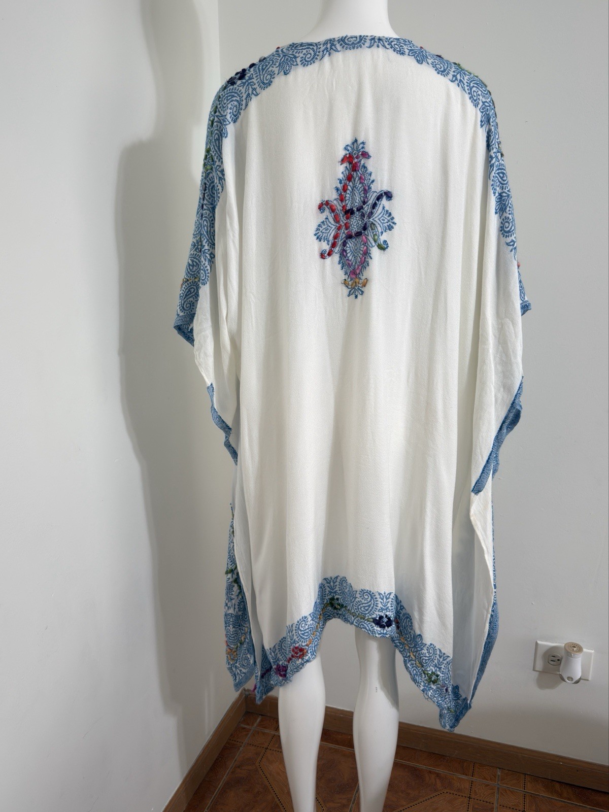 Women’s Bohemian Paisley Kaftan Embroidered Tunic Oversized Resortwear One Size