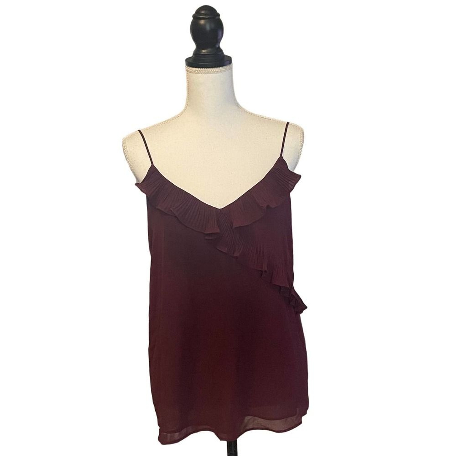 Fab’rik maroon pleated ruffled cami, NWT size Medium