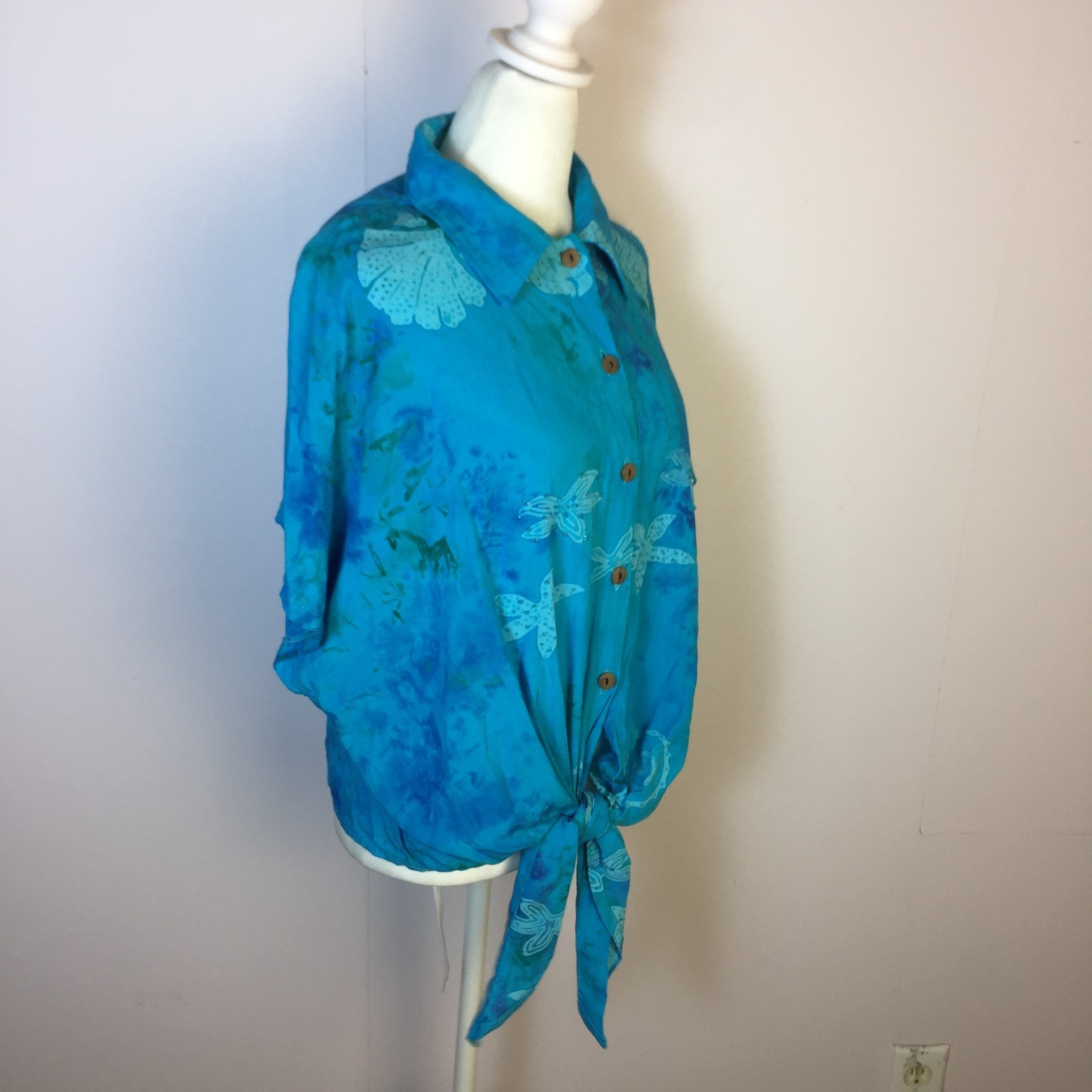 Bodacious Resortwear Hawaiian Shirt 1X Womans Plus Blue Beach Vacation Tie Front