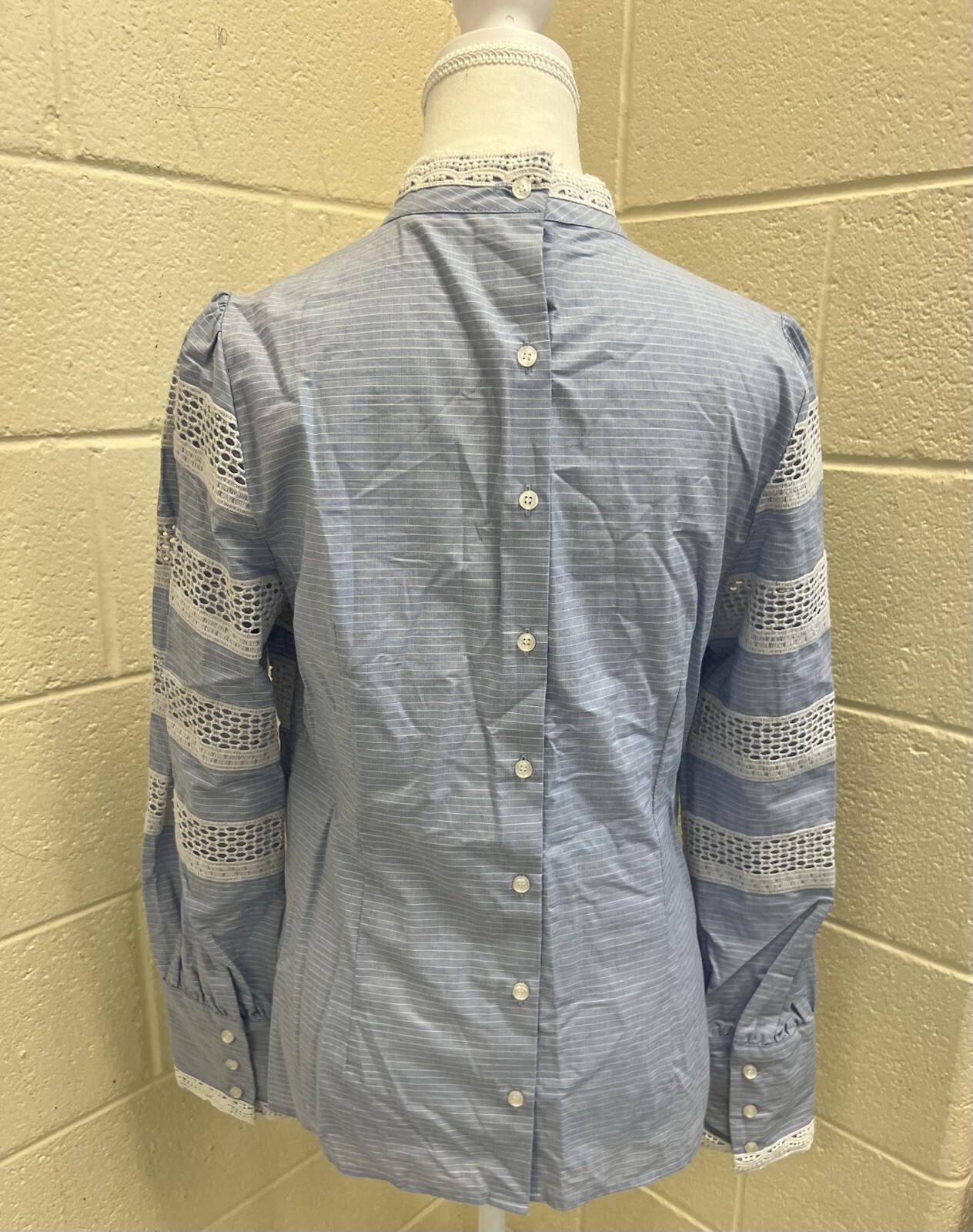 A Loves A Medium Blue LS Lace Inserts