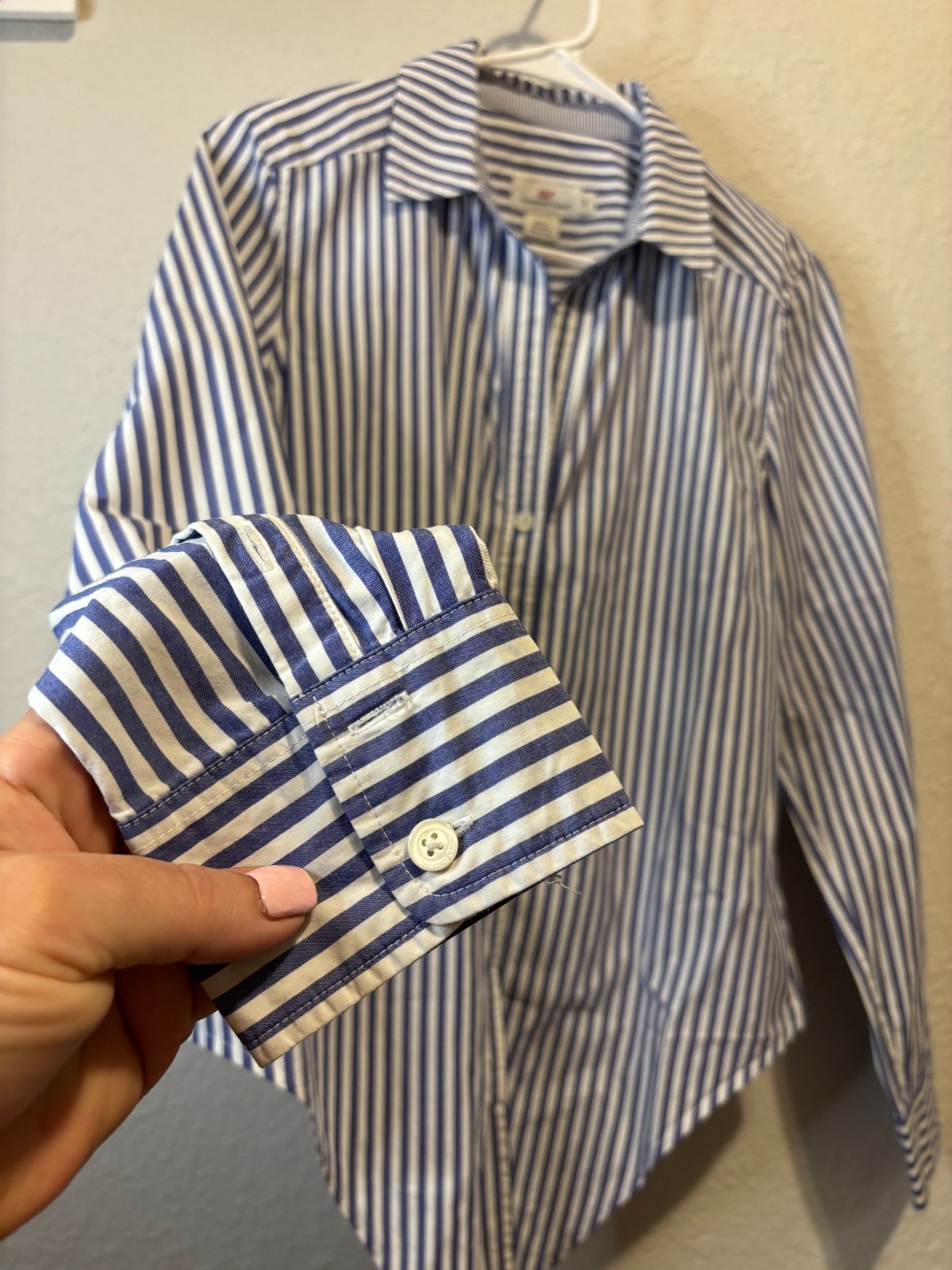 Vinyard Vines Tie Front, Button Down Women’s Top | Blue & White Striped | Classy