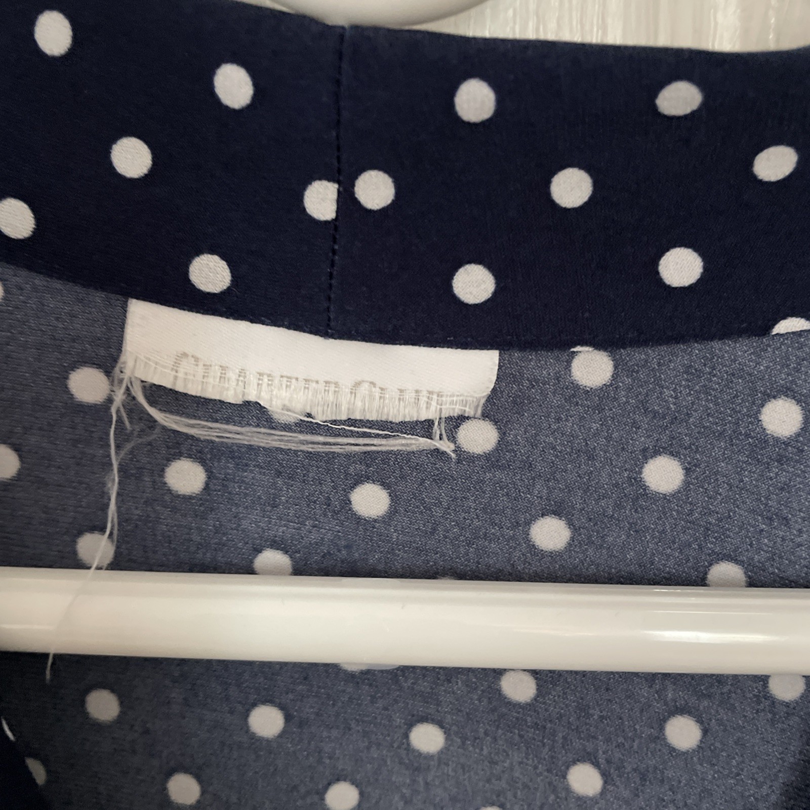 Charter Club Womens Top Size L Navy Blue Polka Dot 3/4 Sleeve V Neck Stretchy