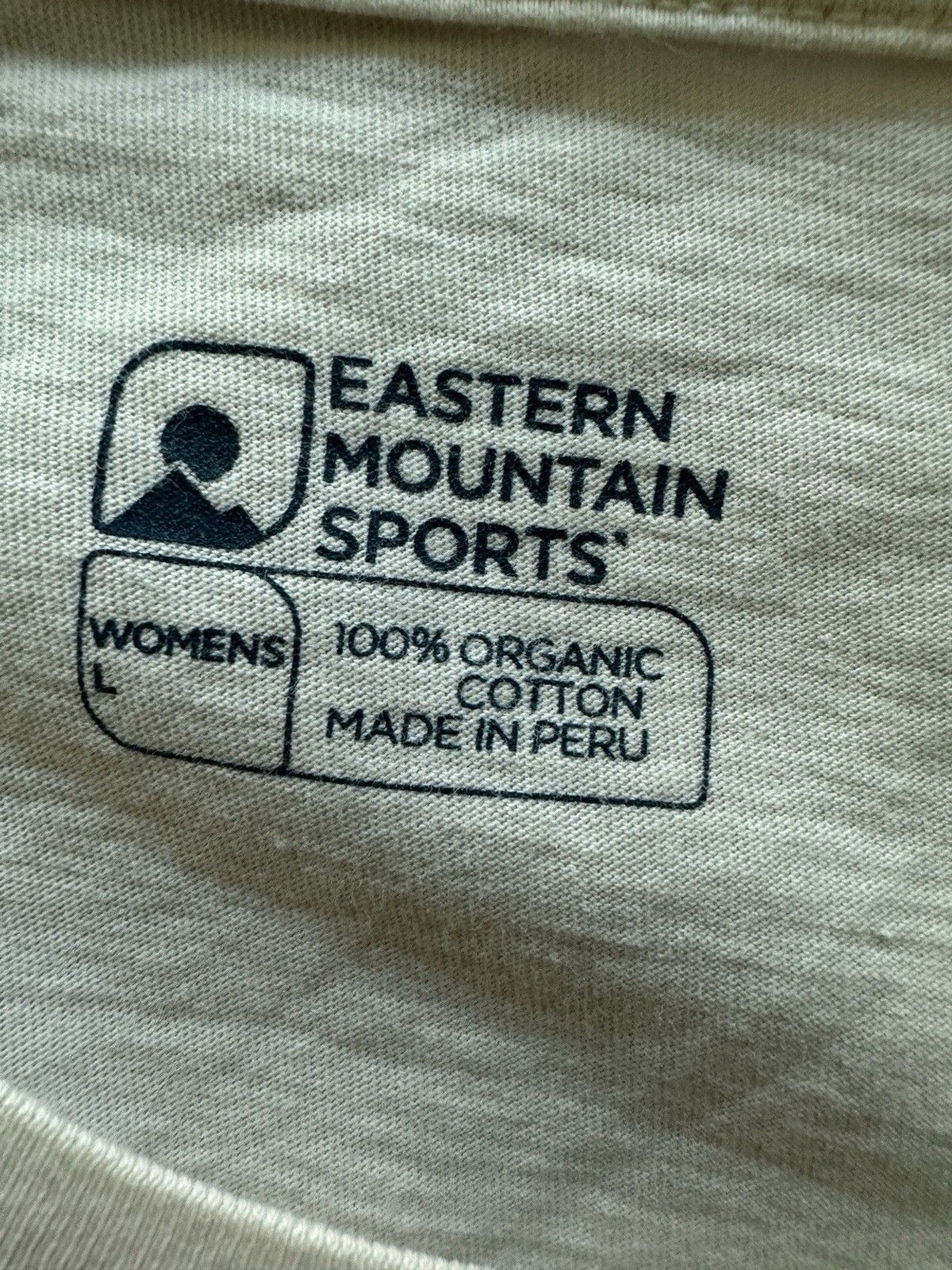 EMS Eastern Mountain Sports New England Map T Shirt Women’s Large Cotton Beige