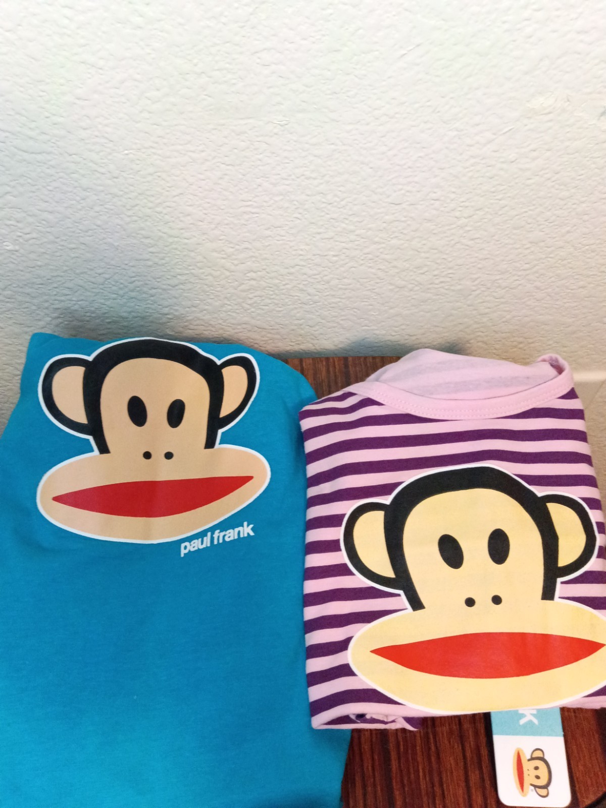 Paul Frank for Target Julius Monkey Striped V-Neck T-Shirt Lot XS M