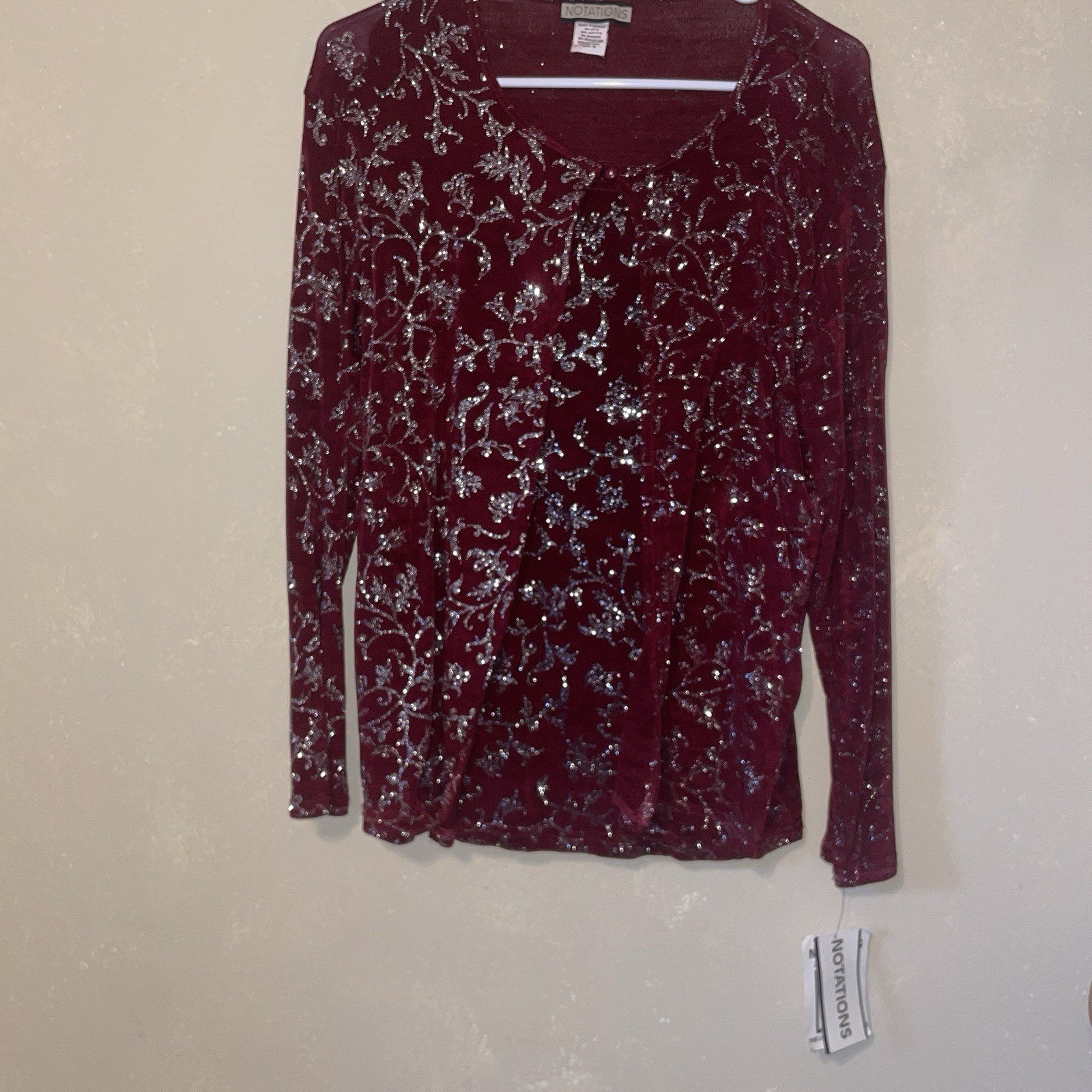 Fundraiser Notations Women Sz M Maroon/Gold Metallic 2-Fer Twinset Top