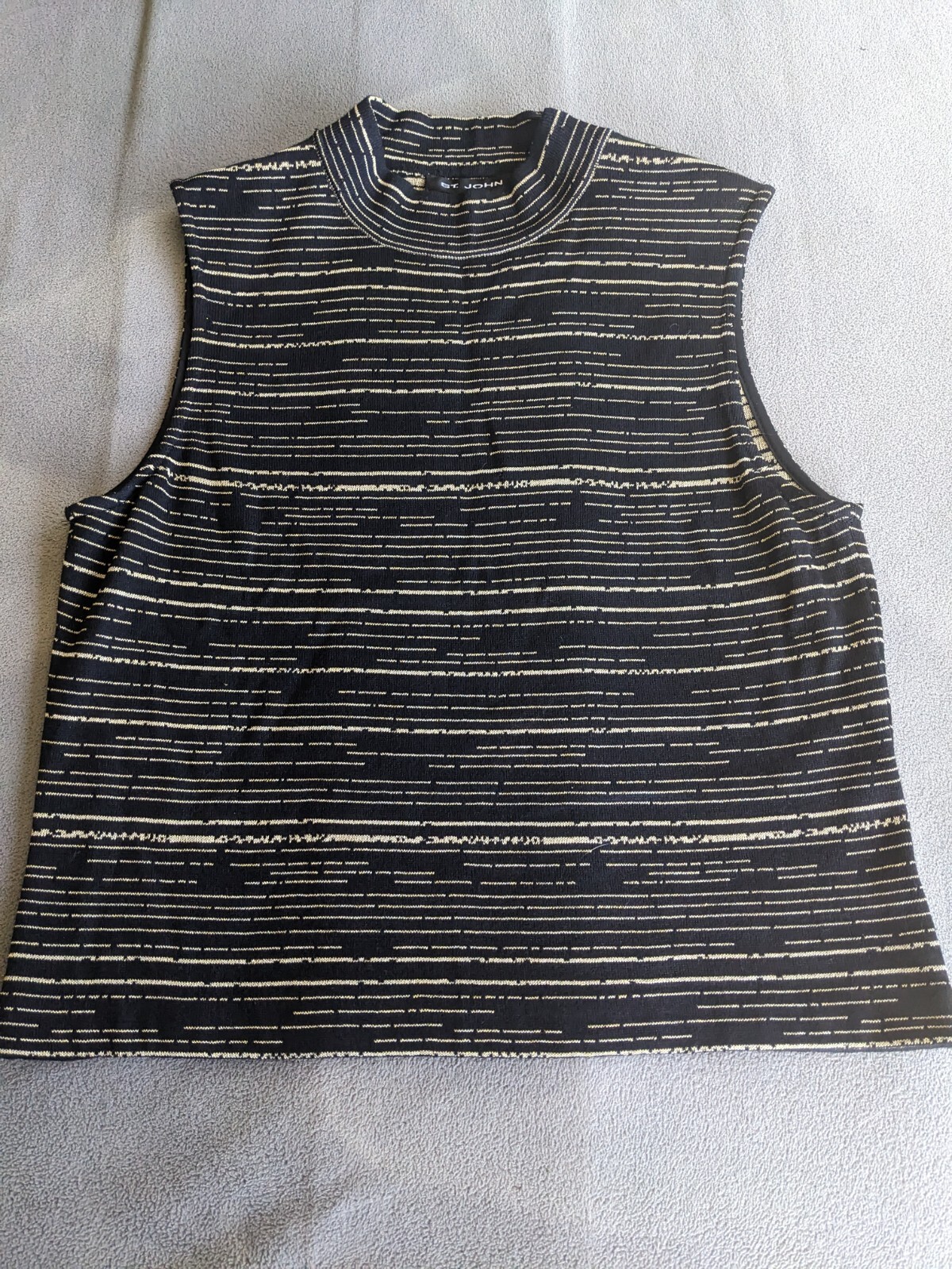 St John Black & Metallic Gold Striped Tank Top Size M Mock-Neck Sleeveless Shell