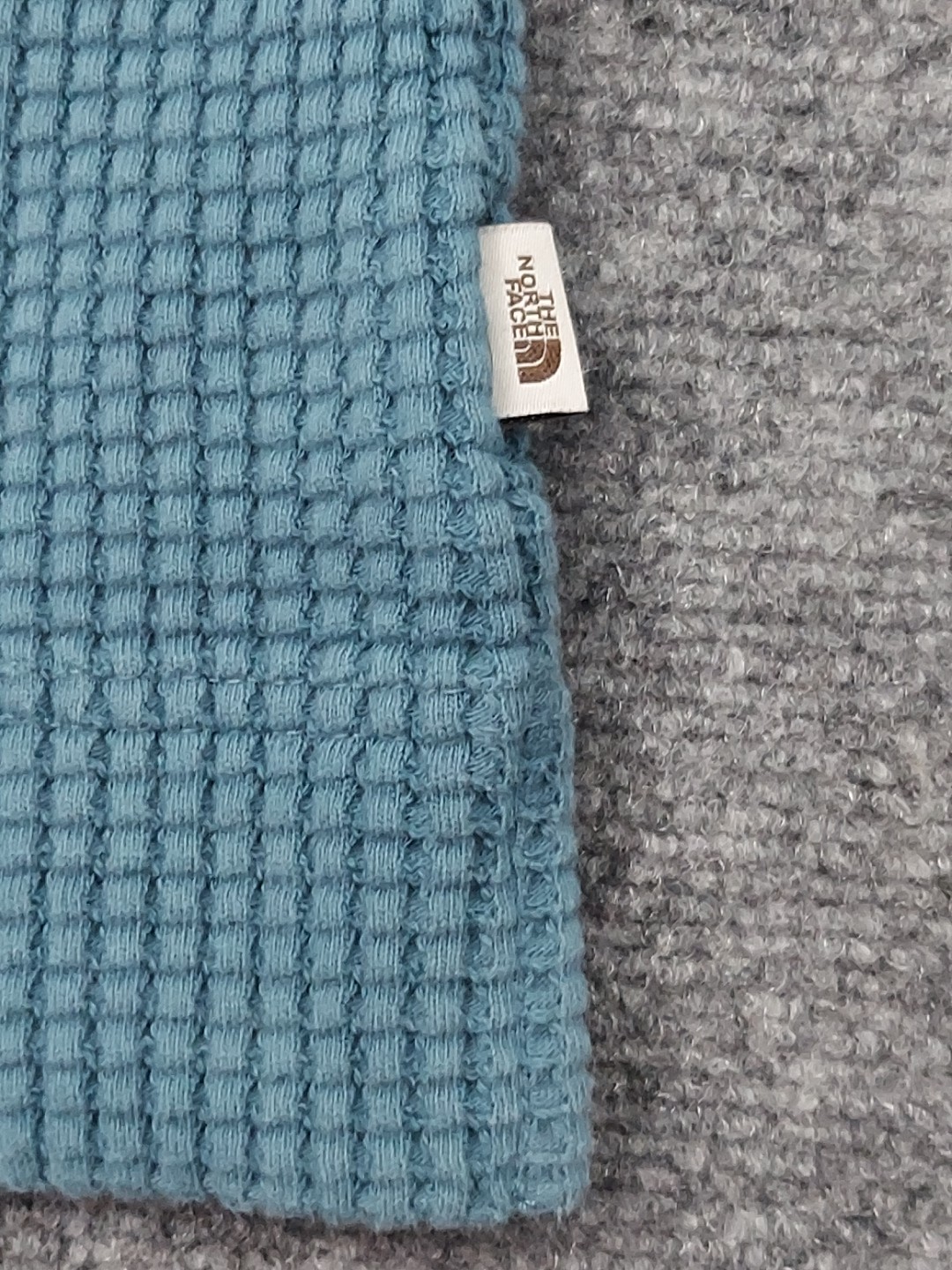 the North Face Waffle Knit Shirt Womens Small Aqua Blue Pullover Thermal Y2K