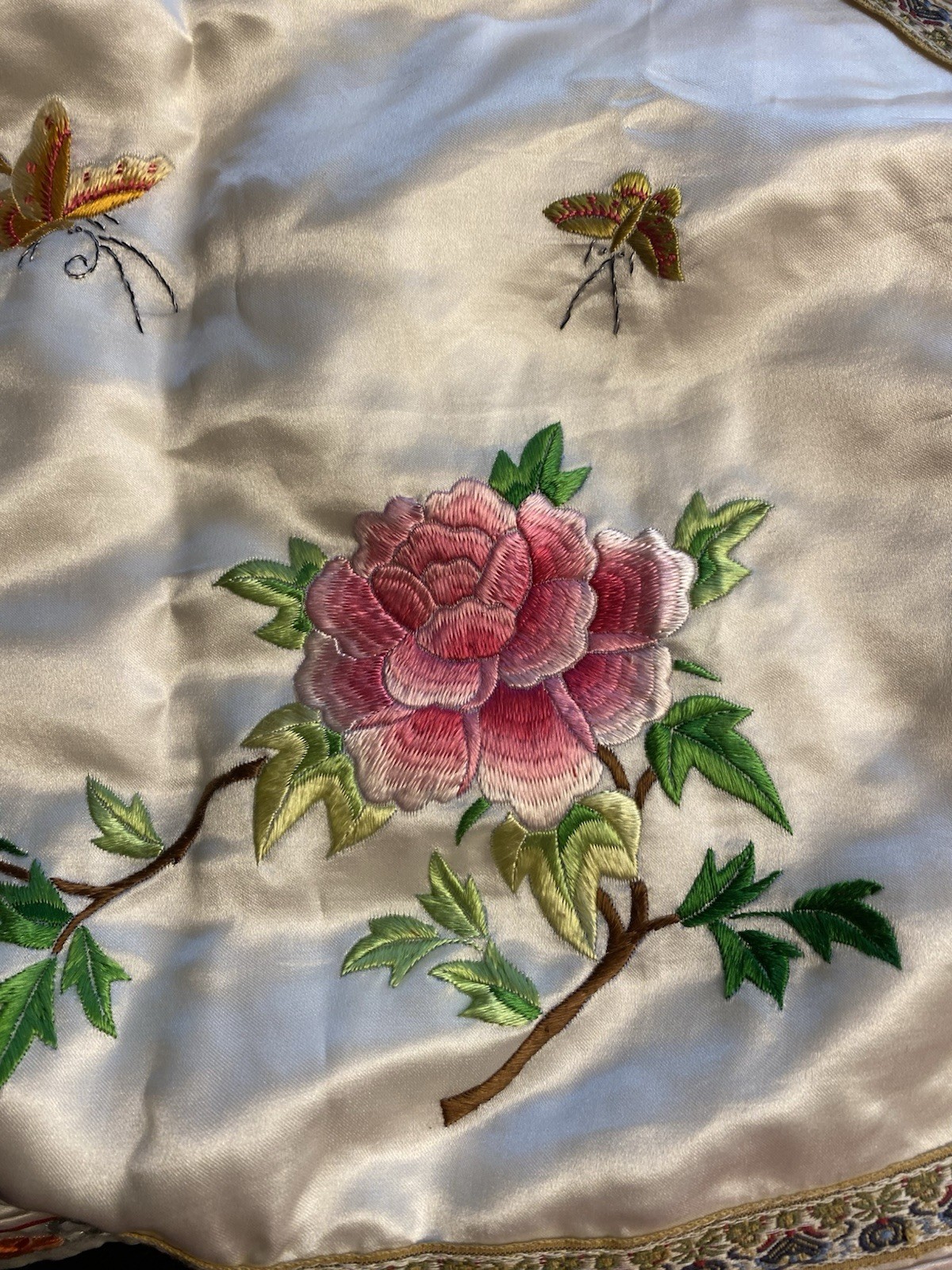 Yue Hwa Satin Embroidered Traditional Chinese Top Women’s Size M