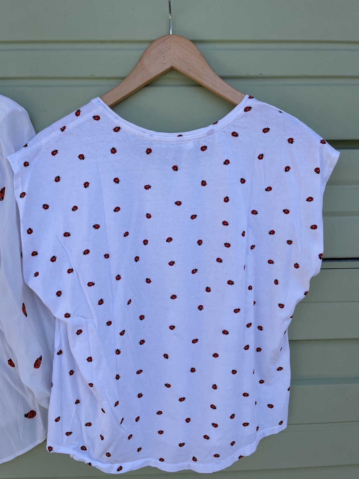 2 Tops 1 Karen Kane / 1 Mango Ladybug Print Sleeve Top Blouse size M *READ NOTE*