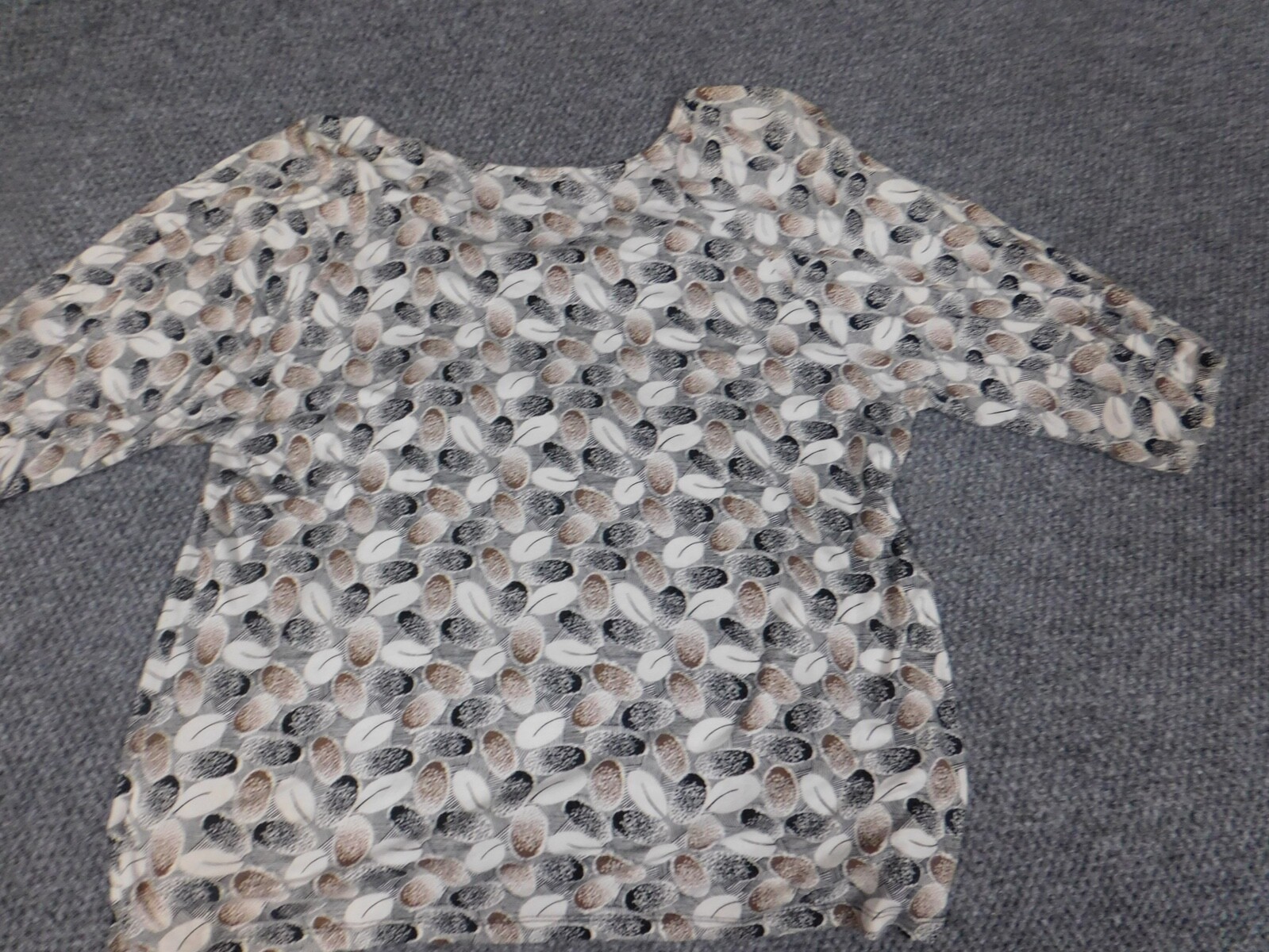 Apostrophe Womens blouse Large Beige pullover stretch