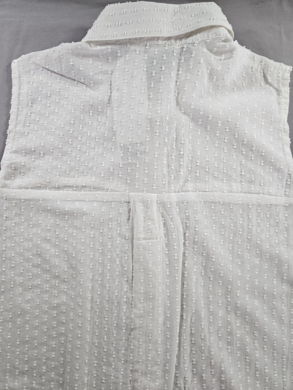 Ocean Land Button Down Women’s Shirt Medium Cold Shoulder/cut Out Sleeve Design