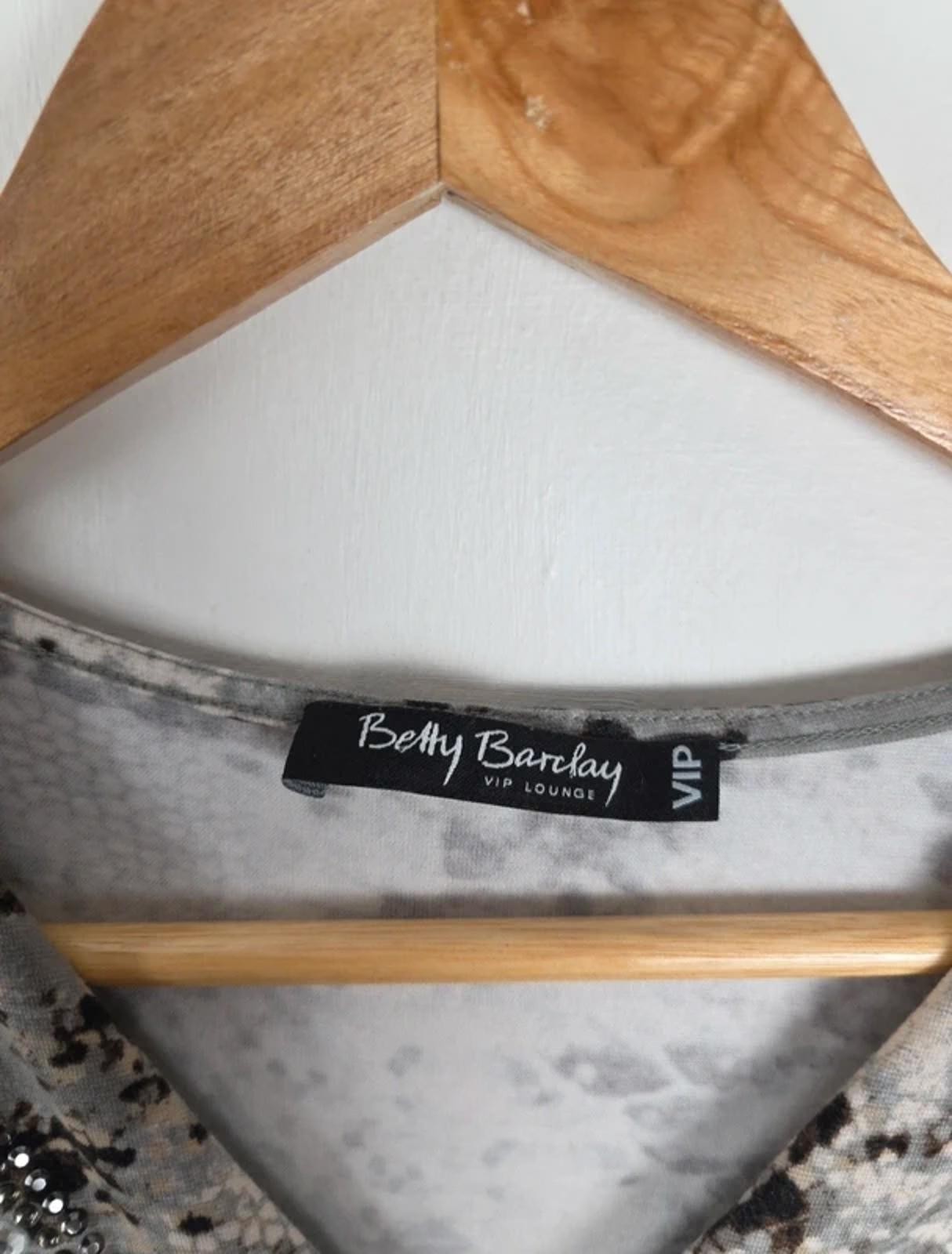 Betty Barclay Snake Print Top Size Medium | Ruched Front | Diamanté Detail