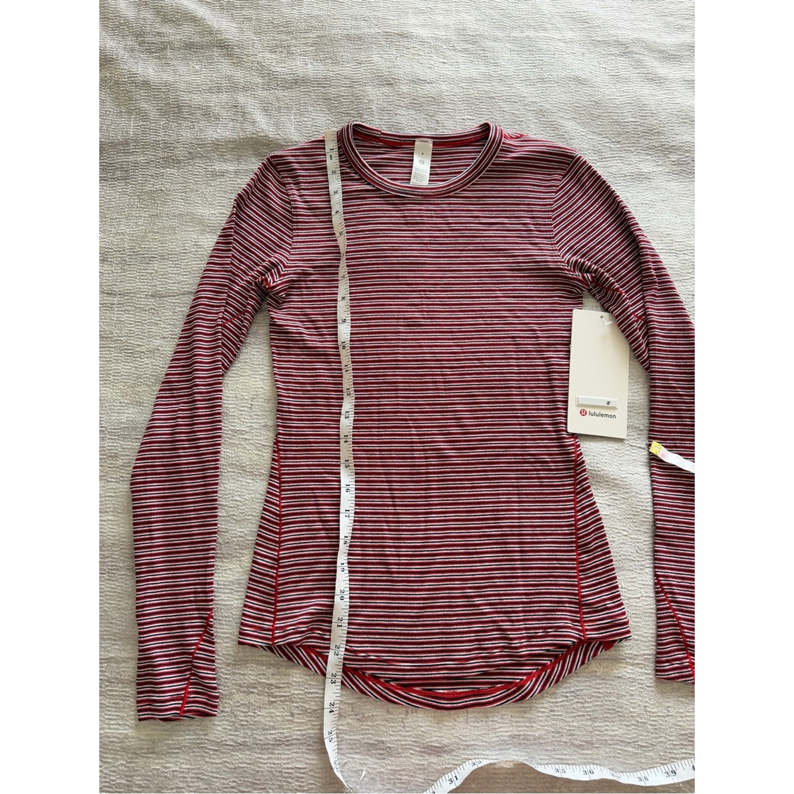 NWT Lululemon Women’s Hold Tight Long-Sleeve Striped Crew – Red & White Size 4