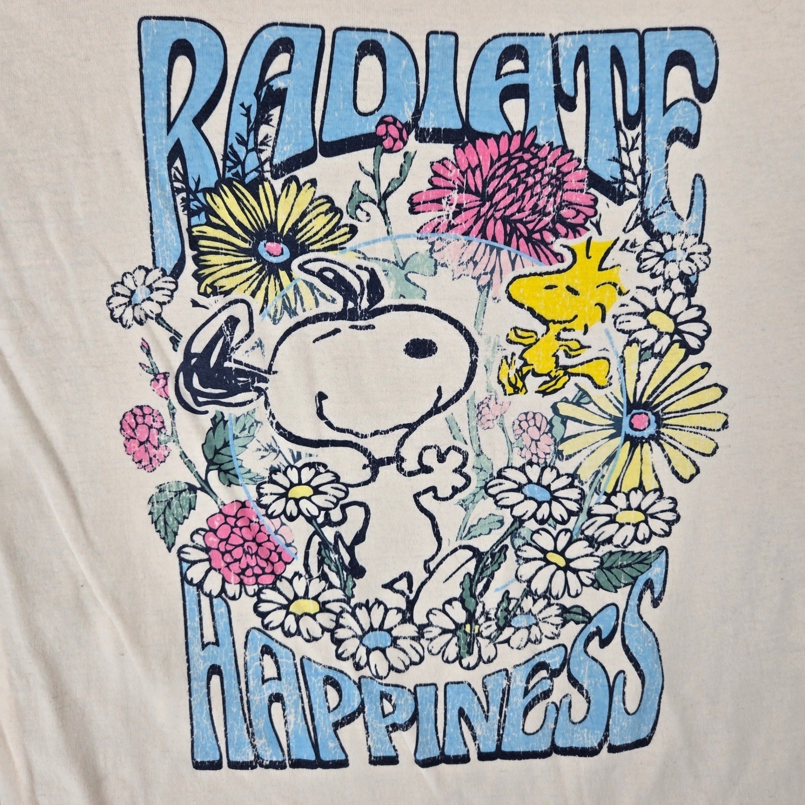 Peanuts Womens Medium Radiate Happiness Snoopy Woodstock Floral Graphic Tee