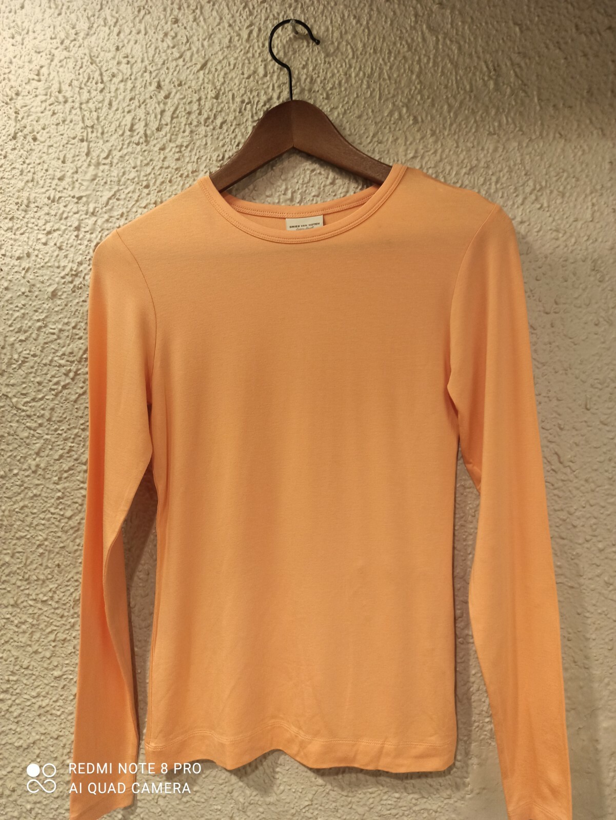 DRIES VAN NOTEN O-NECK LONG SLEEVE FITTED TOP PEACH size EXTRA SMALL NEW !!