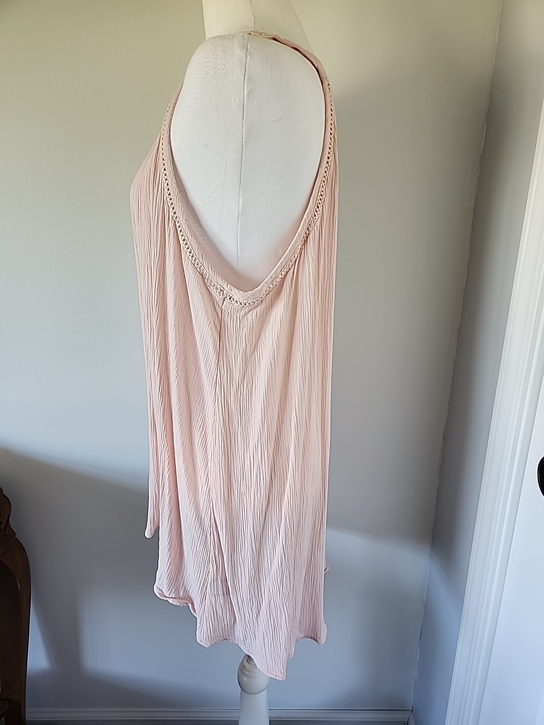 Torrid Light Pink Tank Top Women Feminine Boho Sleeveless Size 1