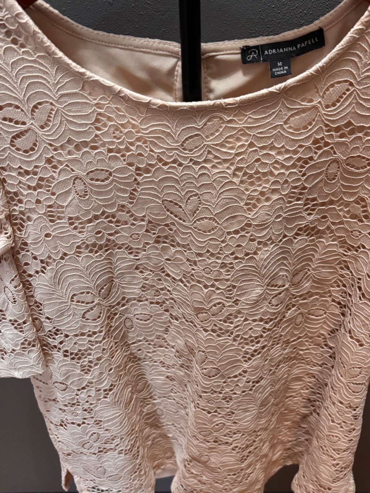 Adrianna Papell Ivory Lace Top Floral Crochet Romantic Puff Sleeve Size Medium