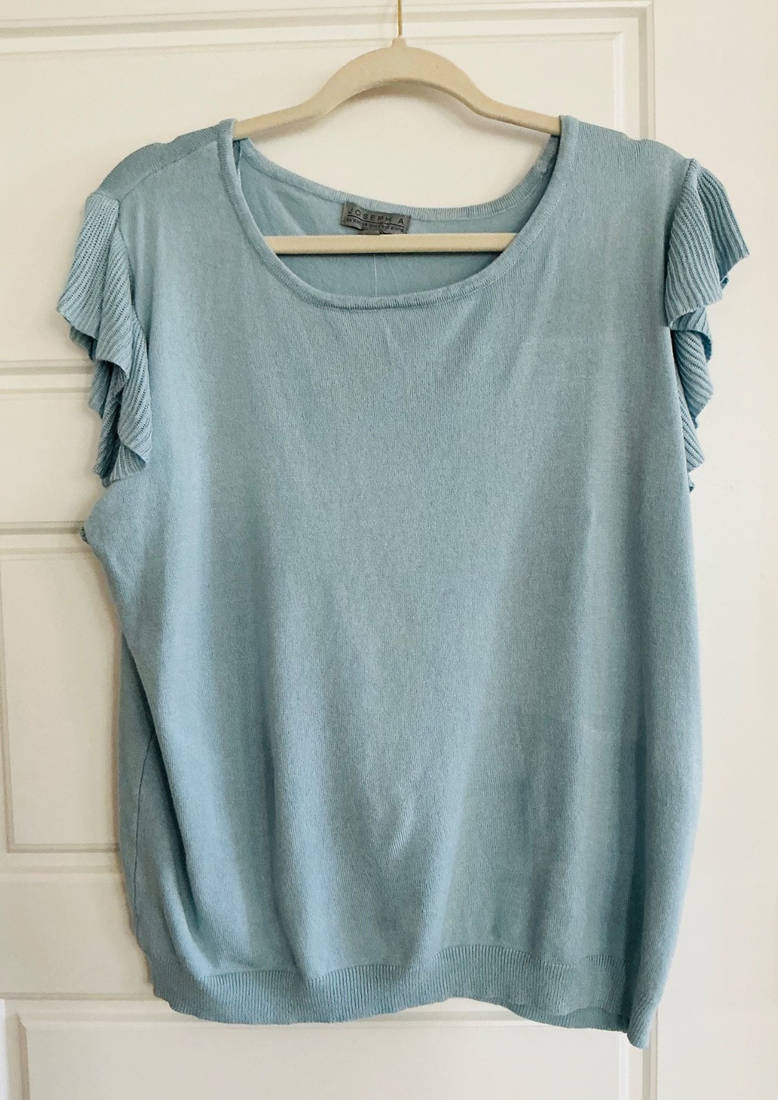Joseph A Woman’s Extra Large Light Blue Cap Ruffle Sleeves Sweater Top NWT