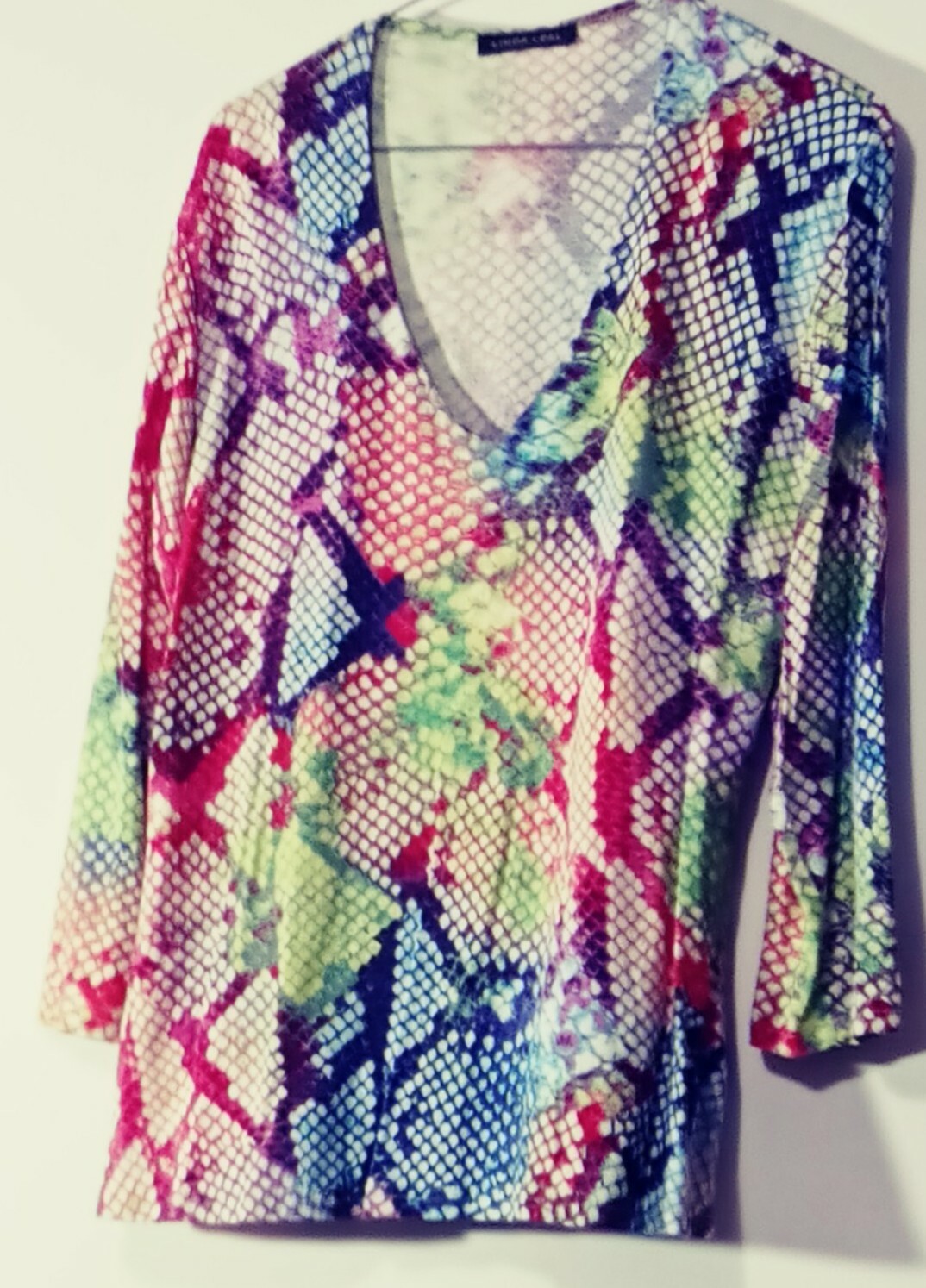 Linda Leal Pullover Blouse Women’s 38″ Bust Pink Purple Green 3/4 sleeves