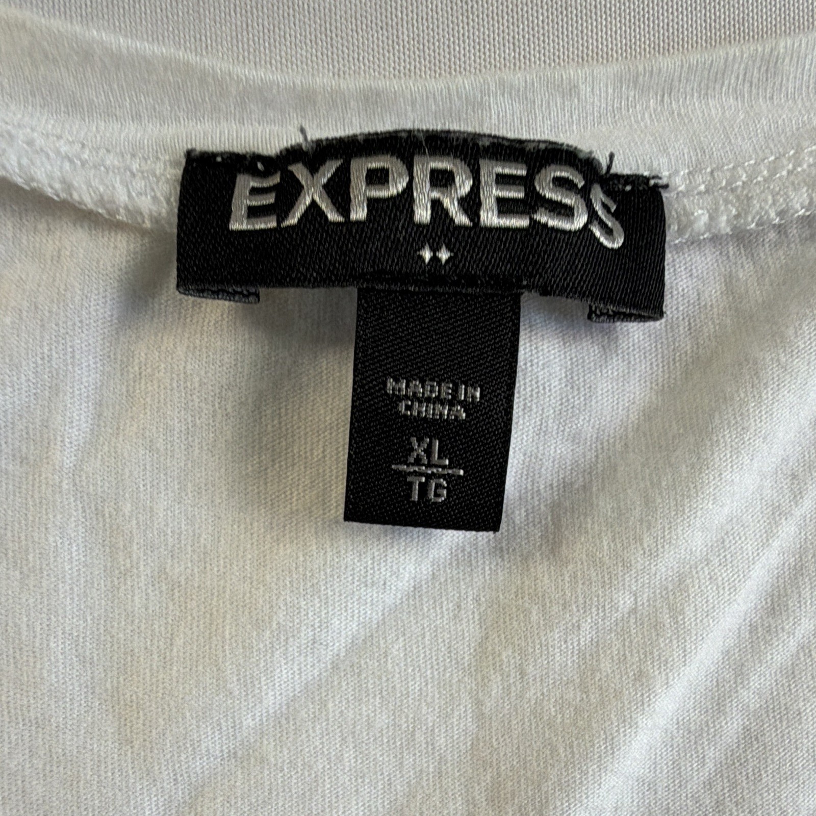 Express Women’s White Solid Sequin Graphic Scoop Neck Tank Top XL