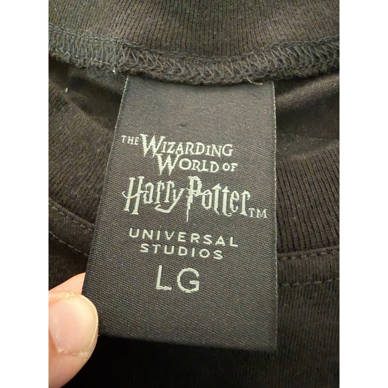 Harry Potter Ravenclaw Spirit Jersey Universal Studios Blue Black Large NWT
