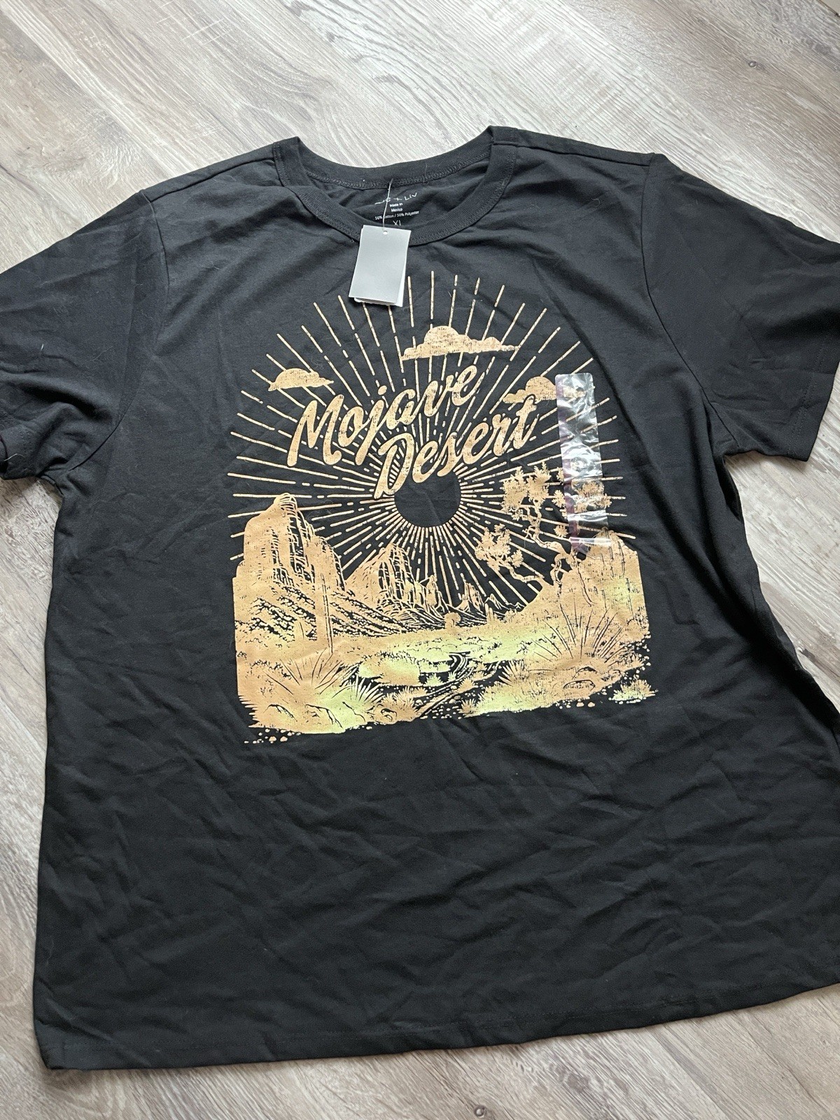 Women’s Zoe + Liv Black Mojave Desert Graphic Tee X-Large