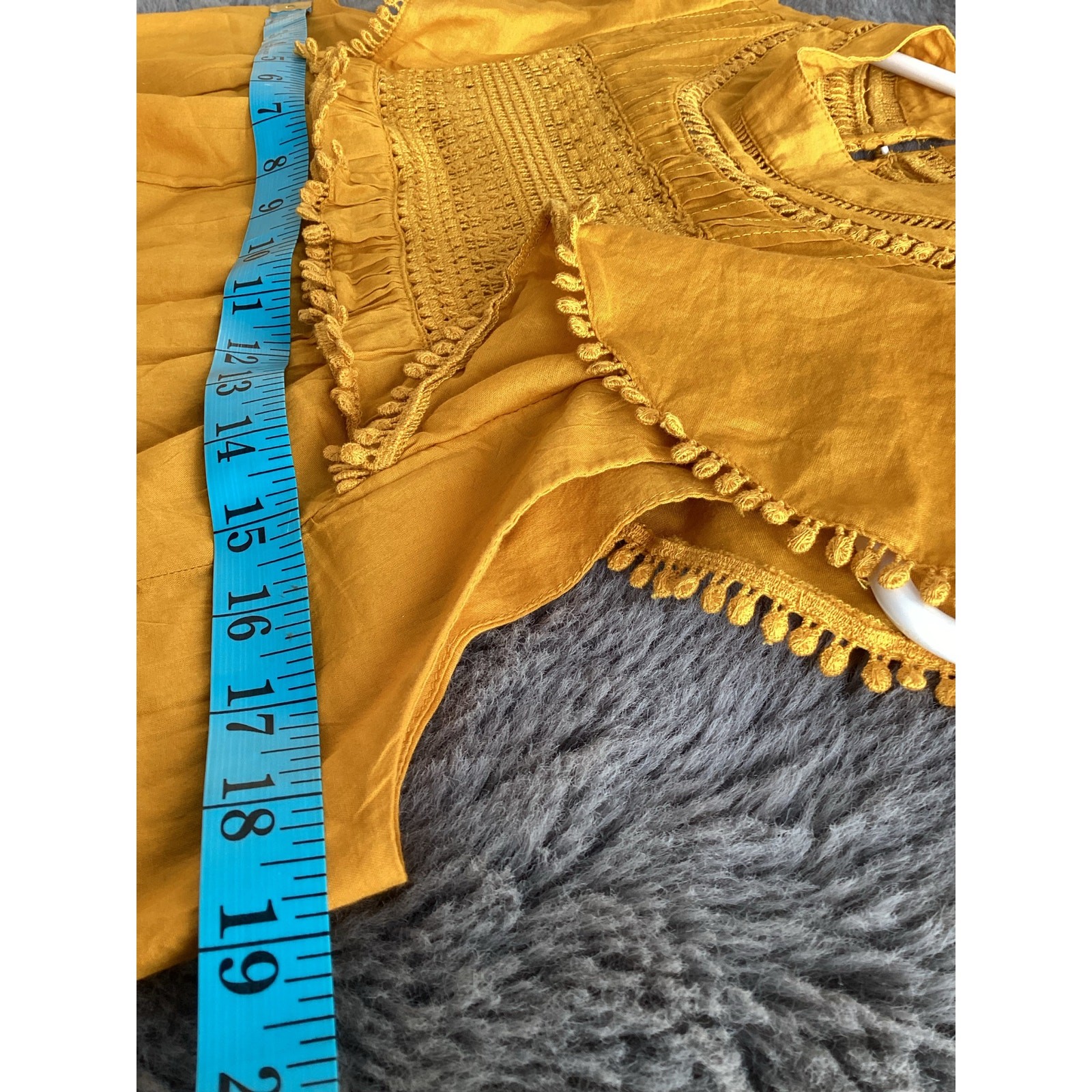 J. Crew Flutter-Sleeve Crocheted Lace Top Embroidered Boho Mustard Yellow SZ XS