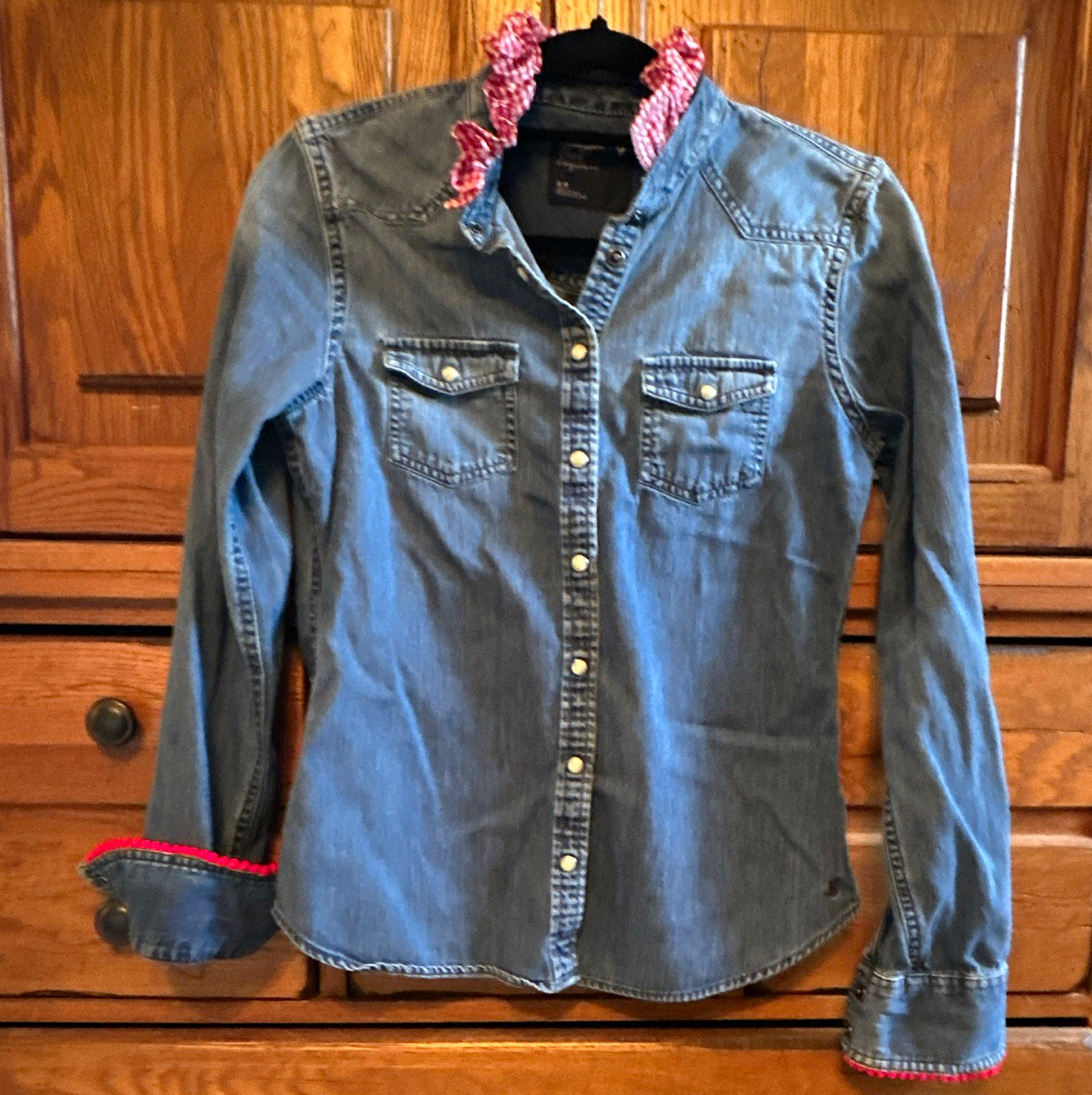 Heirloom American Eagle Outfitters Women’s Denim USA Flag Patch Button-Up S