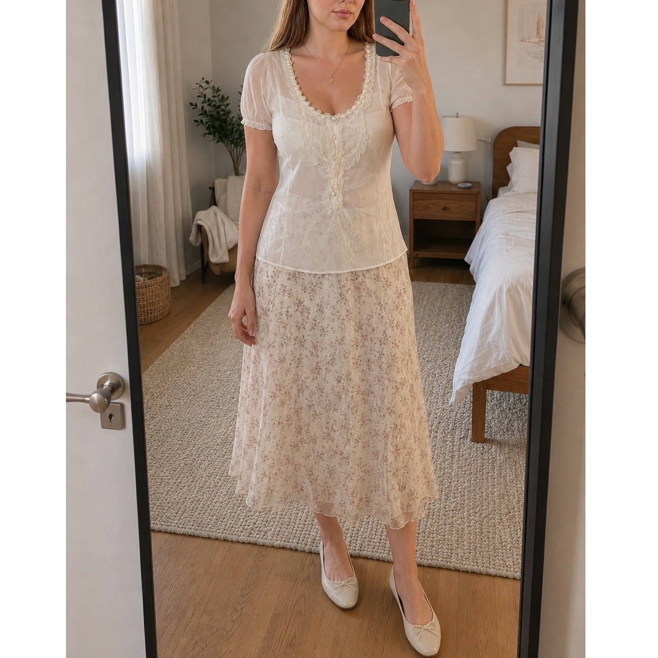 Willi Smith Womens Silk Blouse XL White Ruffle Pearl Romantic Coquette Feminine