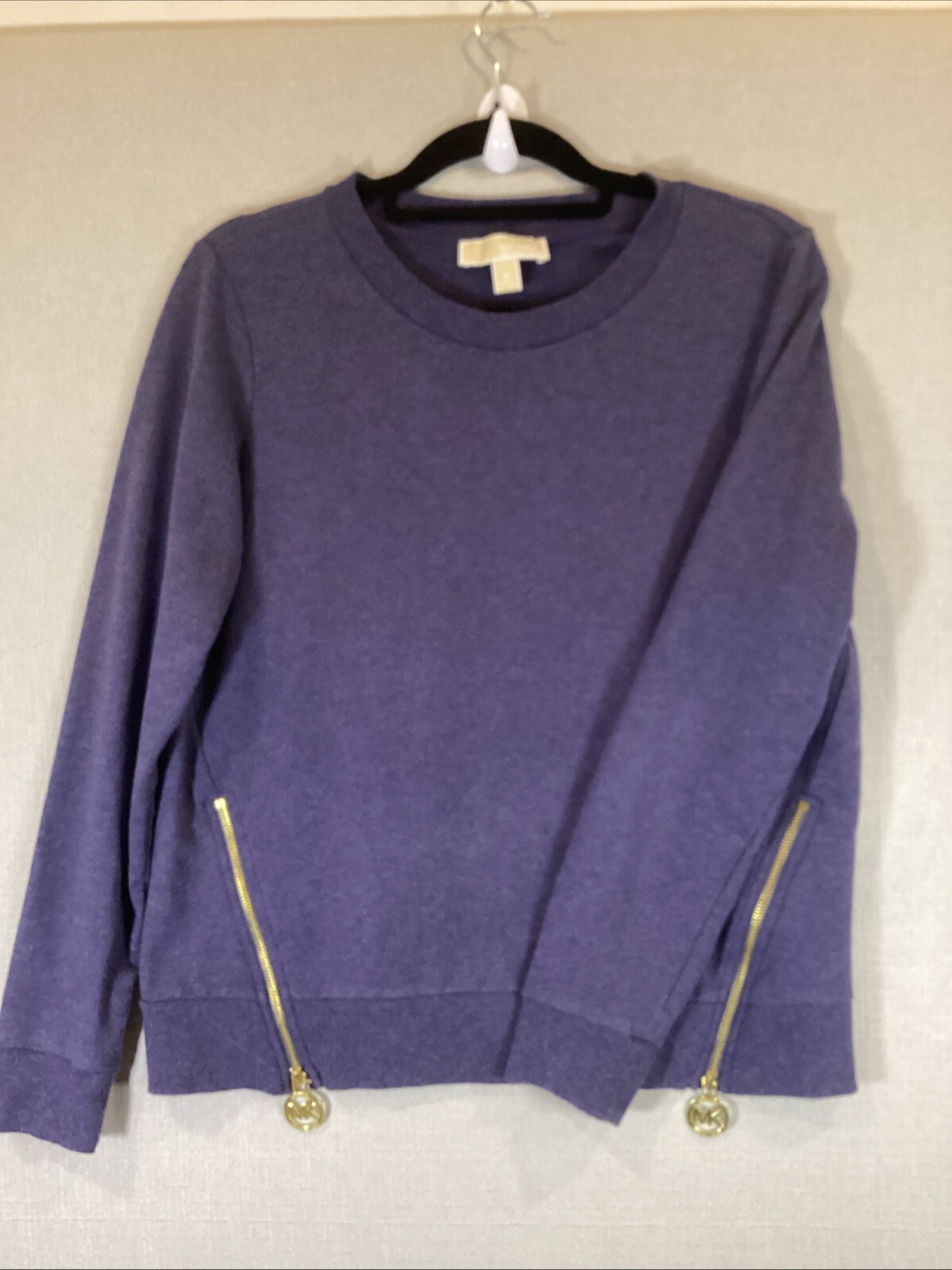 Michael Kors Women’s Lightweight Navy Sweatshirt With Gold Zipper Detail Sz M