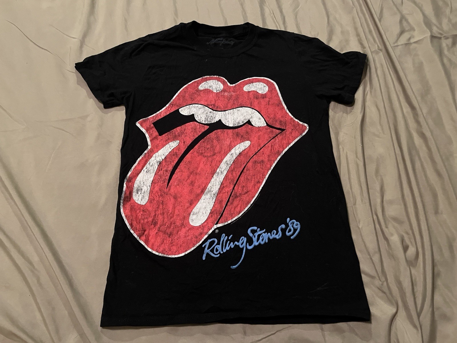 Rolling Stones ’89 Tongue Logo Tee XS Distressed Y2K Grunge Band Shirt
