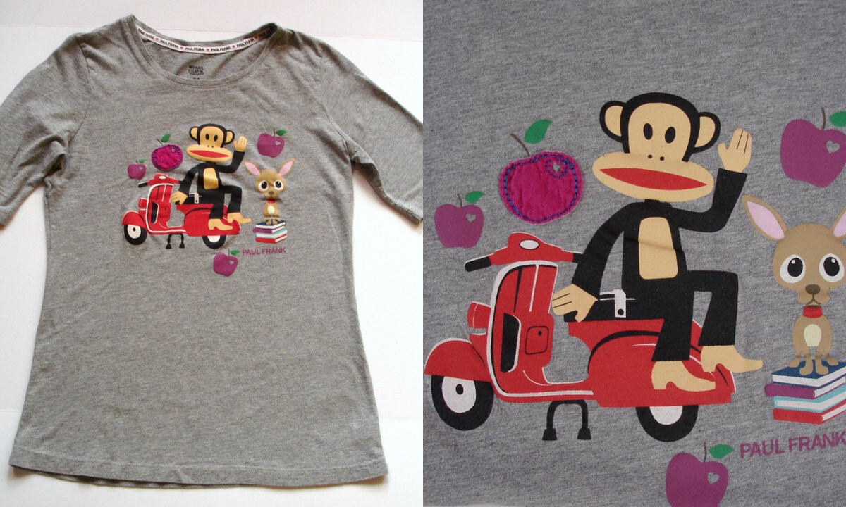 Paul Frank Julius Monkey & Chachi Chihuahua On Vespa Scooter RARE 2010 T Shirt