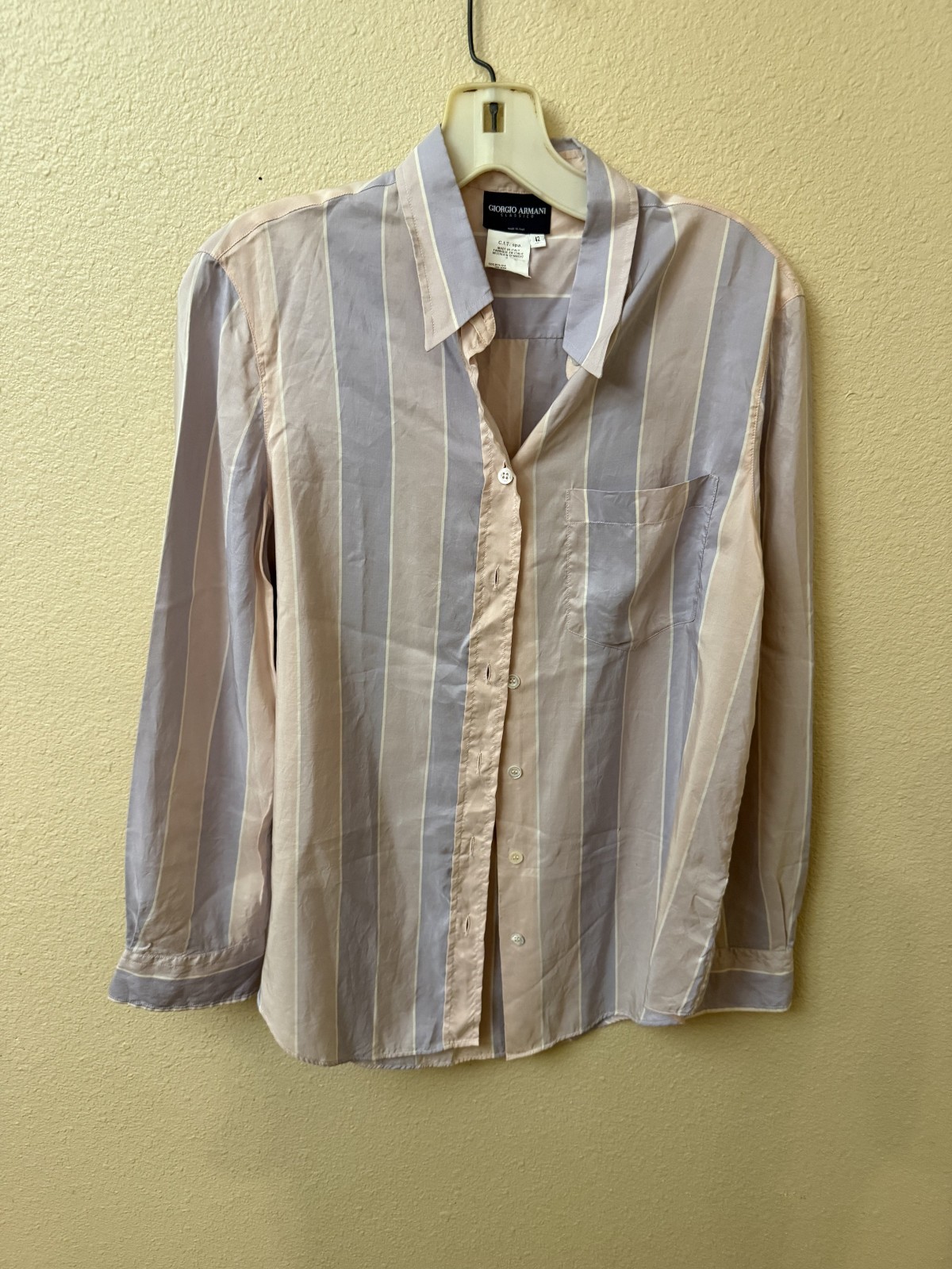 Vintage Giorgio Armani Classico Women’s 100% silk button down long sleeve M