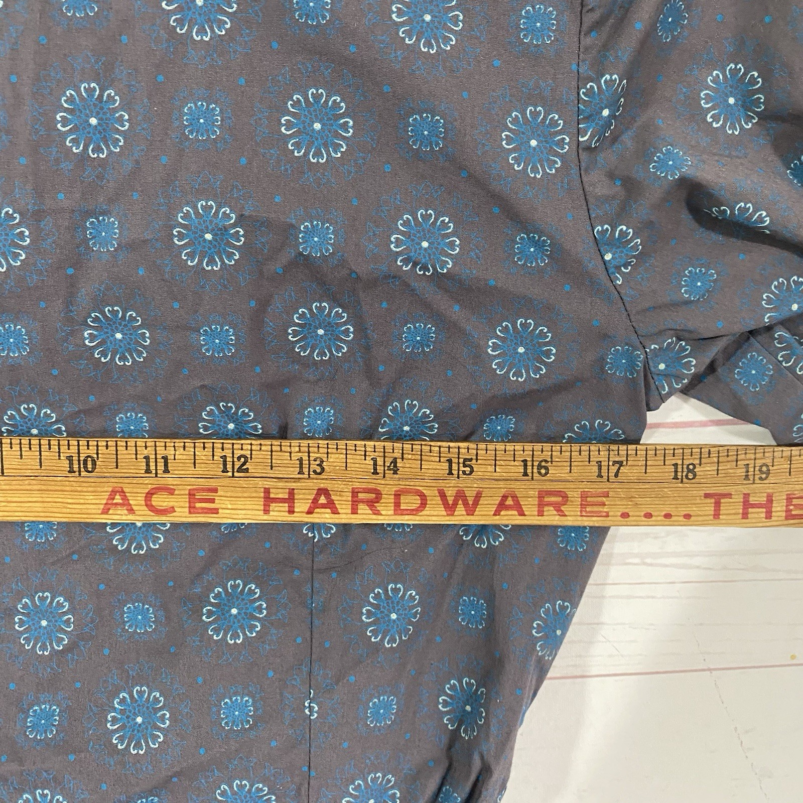 Lole Womens Belted Button Front Blouse Sz 4 Gray/Blue Floral Long Roll Tab Slv