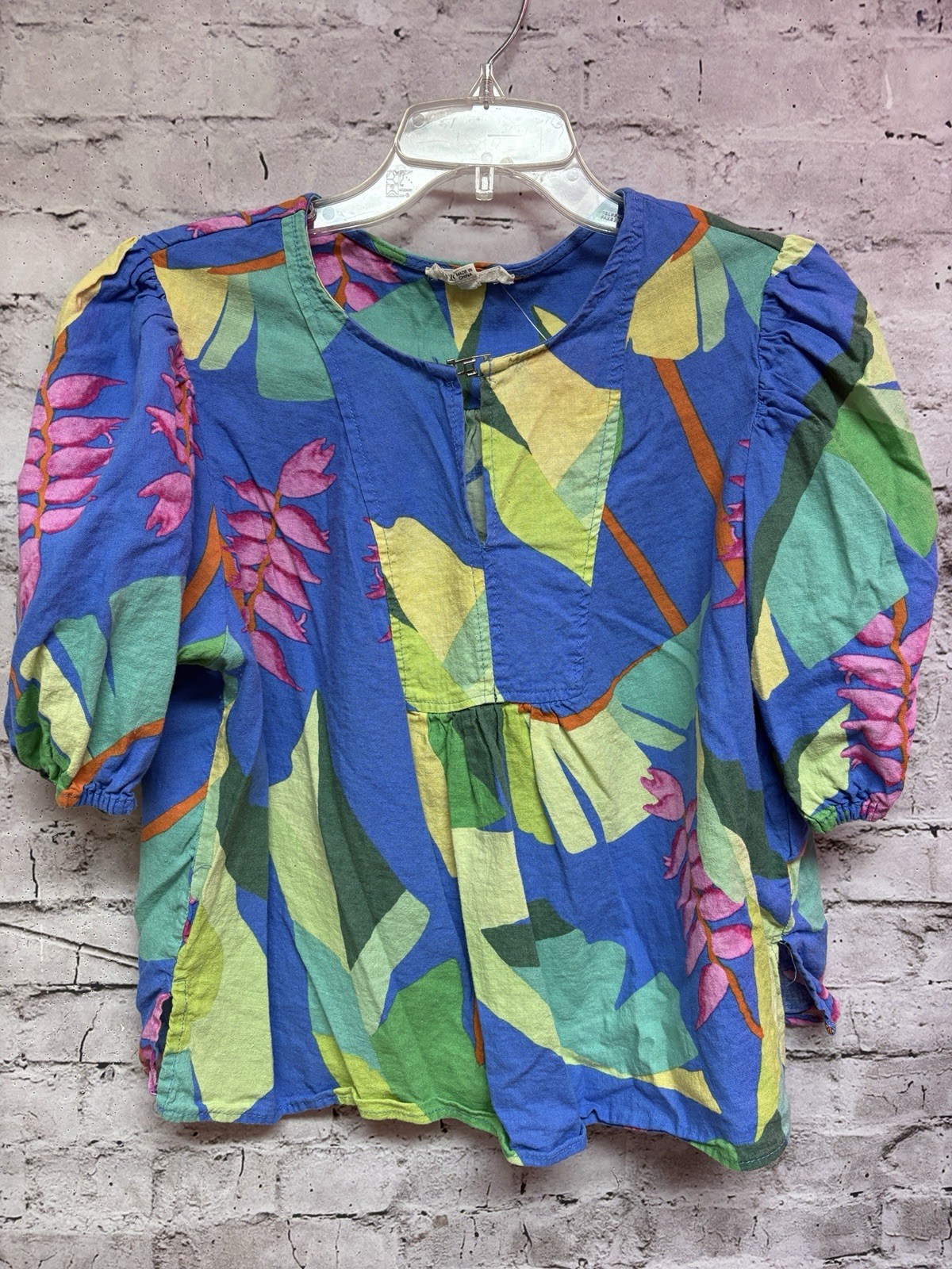 Christian Siriano Women’s Blouse Tropical Blue Pink Floral Size XL Puffy Sleeve