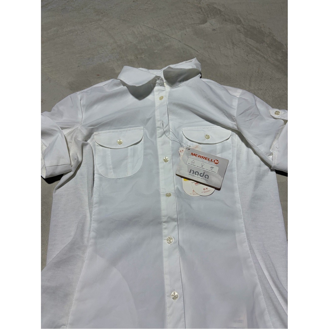 Merrell White Short-Sleeve Button-Down Shirt Ophelia medium