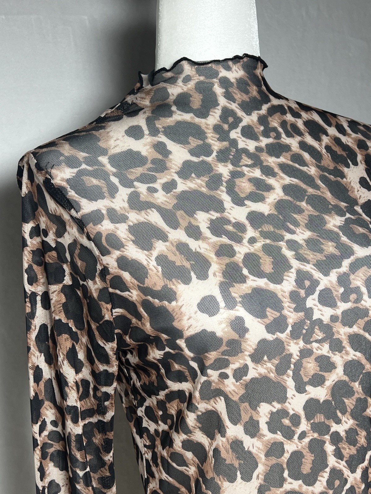 NWOT Semi Sheer Mesh Brown Black Leopard Print Long Sleeve Top – size S