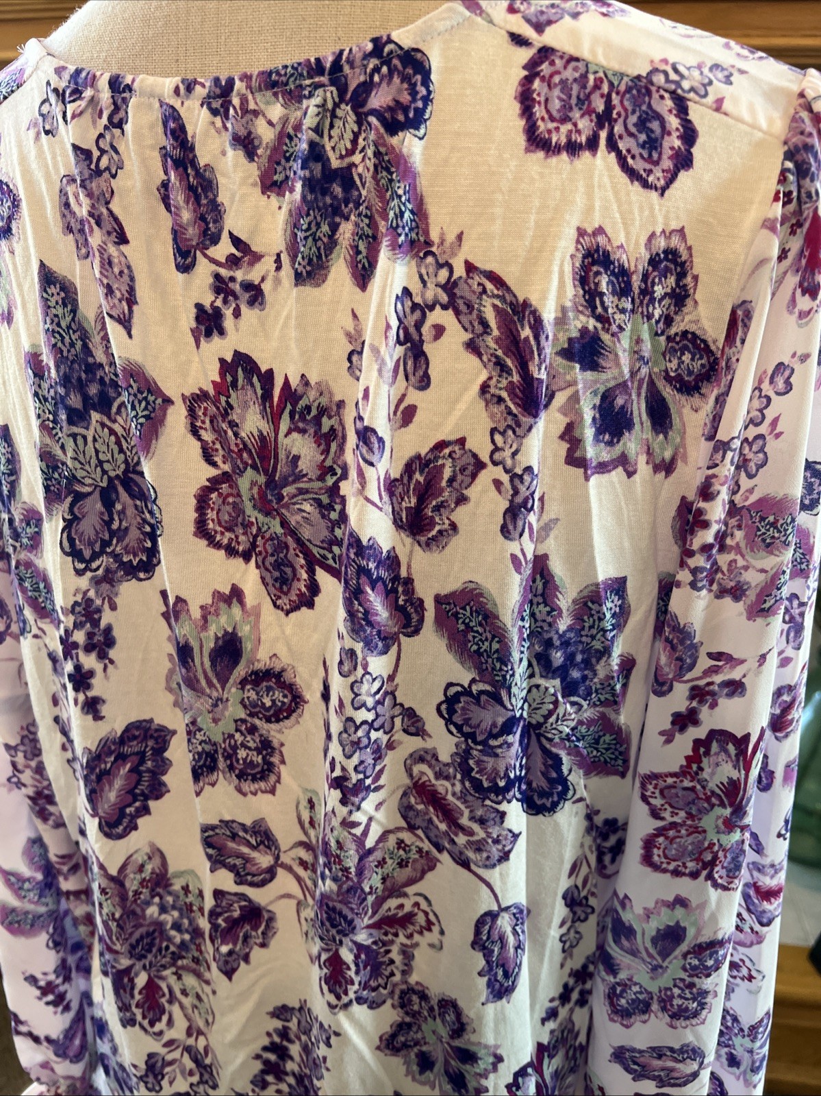 Loft L Purple Floral Pullover Blouse V Neck Long Bell Slvs 100% Rayon Washable