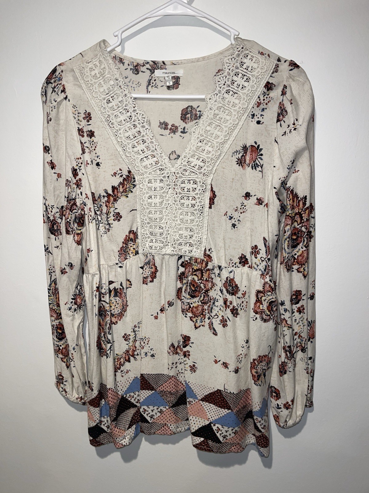 Maurices Floral Print Lace Trim Long Sleeve Blouse Women’s Size Small
