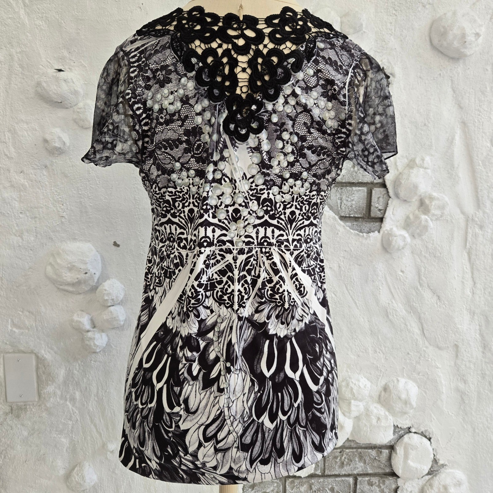 Live and Let Live Black White Lace Back Mixed Print Y2K Whimsigoth Top Size M