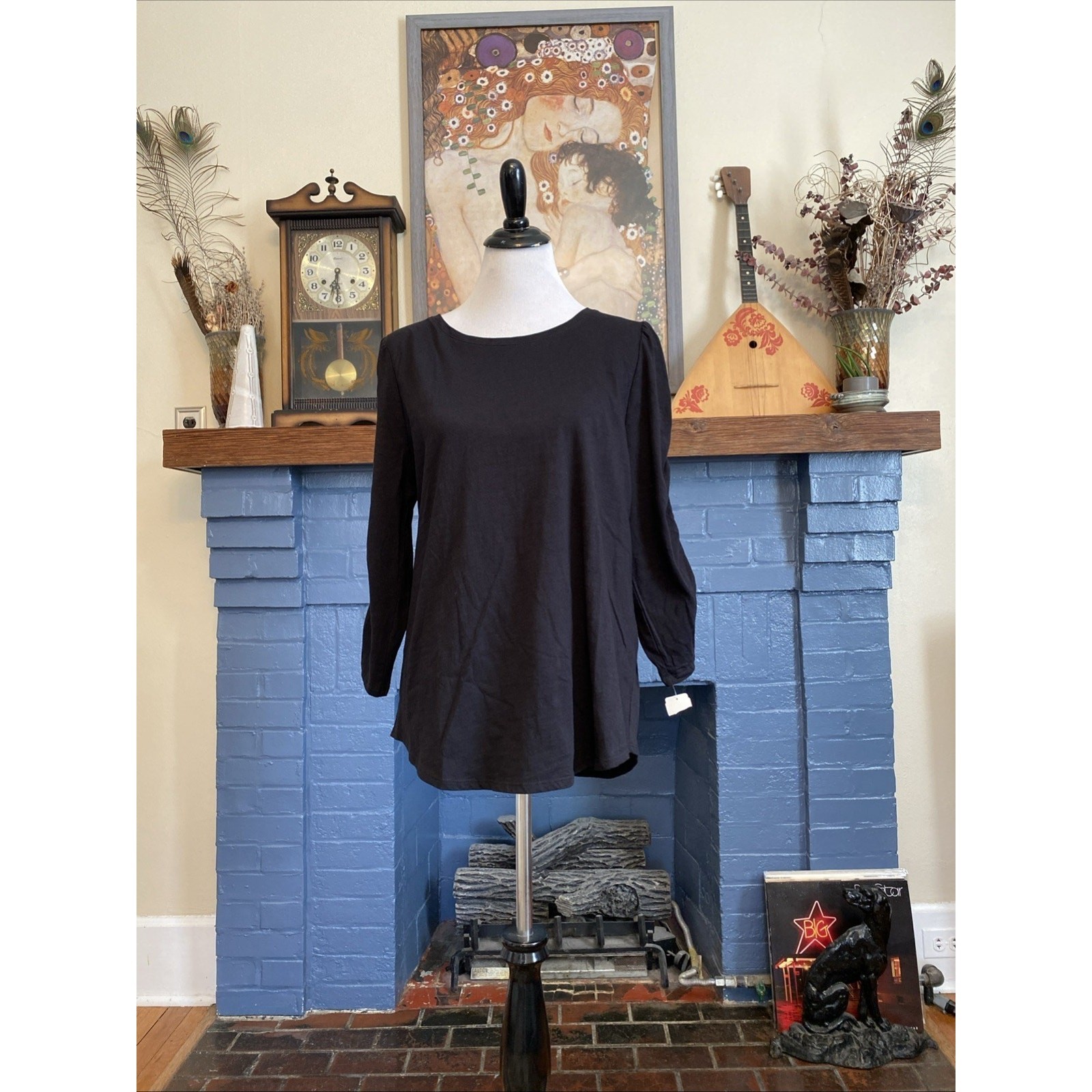 NEW Erin London Basic Women’s Size Large Black NWT THE TEE ELT Puff Sleeve $29