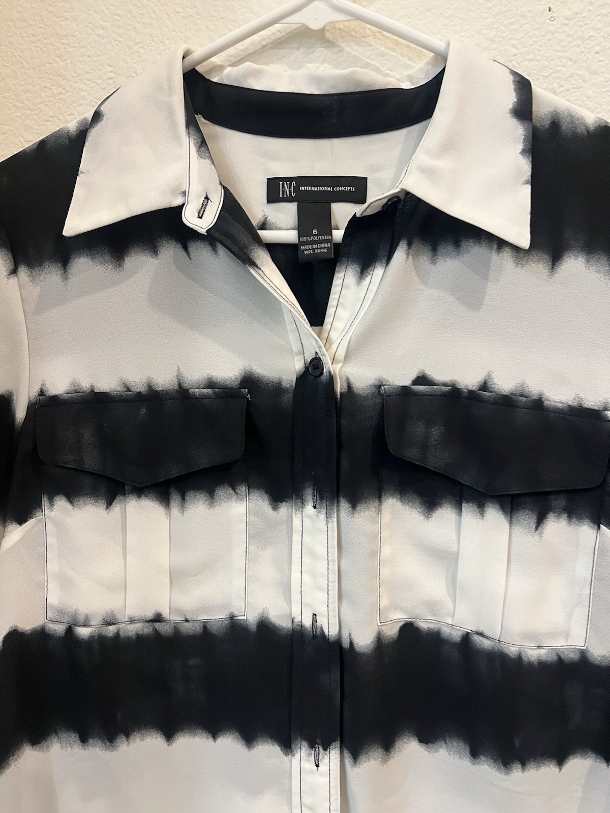 I.N.C International Concepts Long Sleeve Blouse Size 6 Small Black And White INC