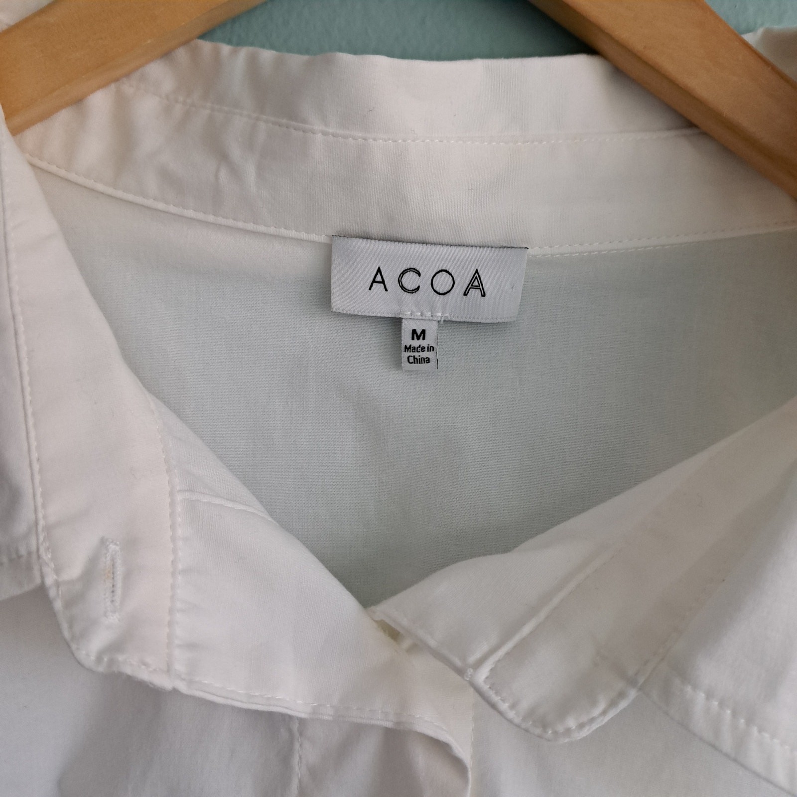 ACOA White Twist Front Cropped Button Down Shirt Wide Collar French Cuffs Medium