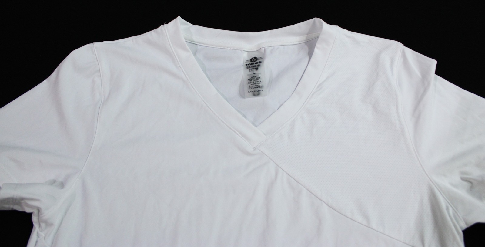 Mono B Women’s Classic Mesh Paneled V-Neck Sports Tee AP2 White Large NWT